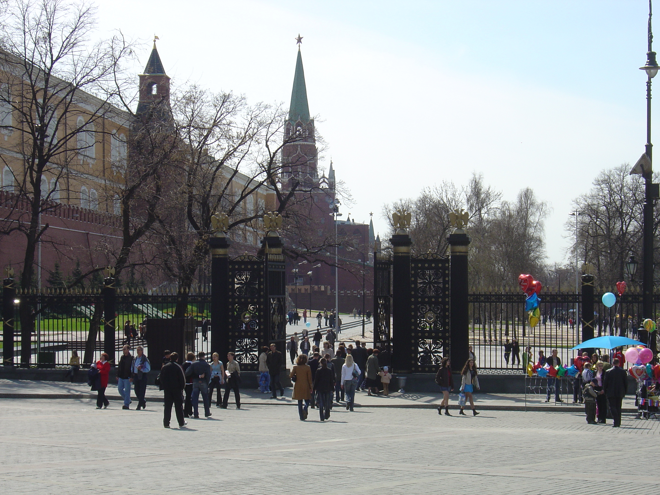 รูปถ่าย รัสเซีย(Russia) มอสโก(Moscow) จตุรัสแดง(Red Square) 2005-04 11