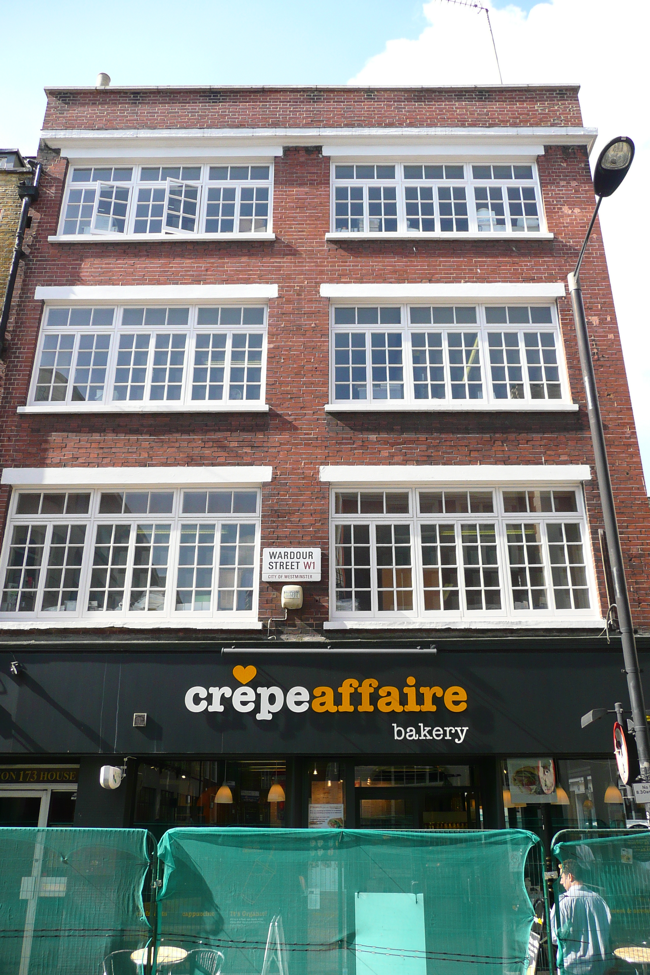 รูปถ่าย อังกฤษ(United Kingdom) ลอนดอน(London) ถนนวอร์ดอร์(Wardour Street) 2007-09 2