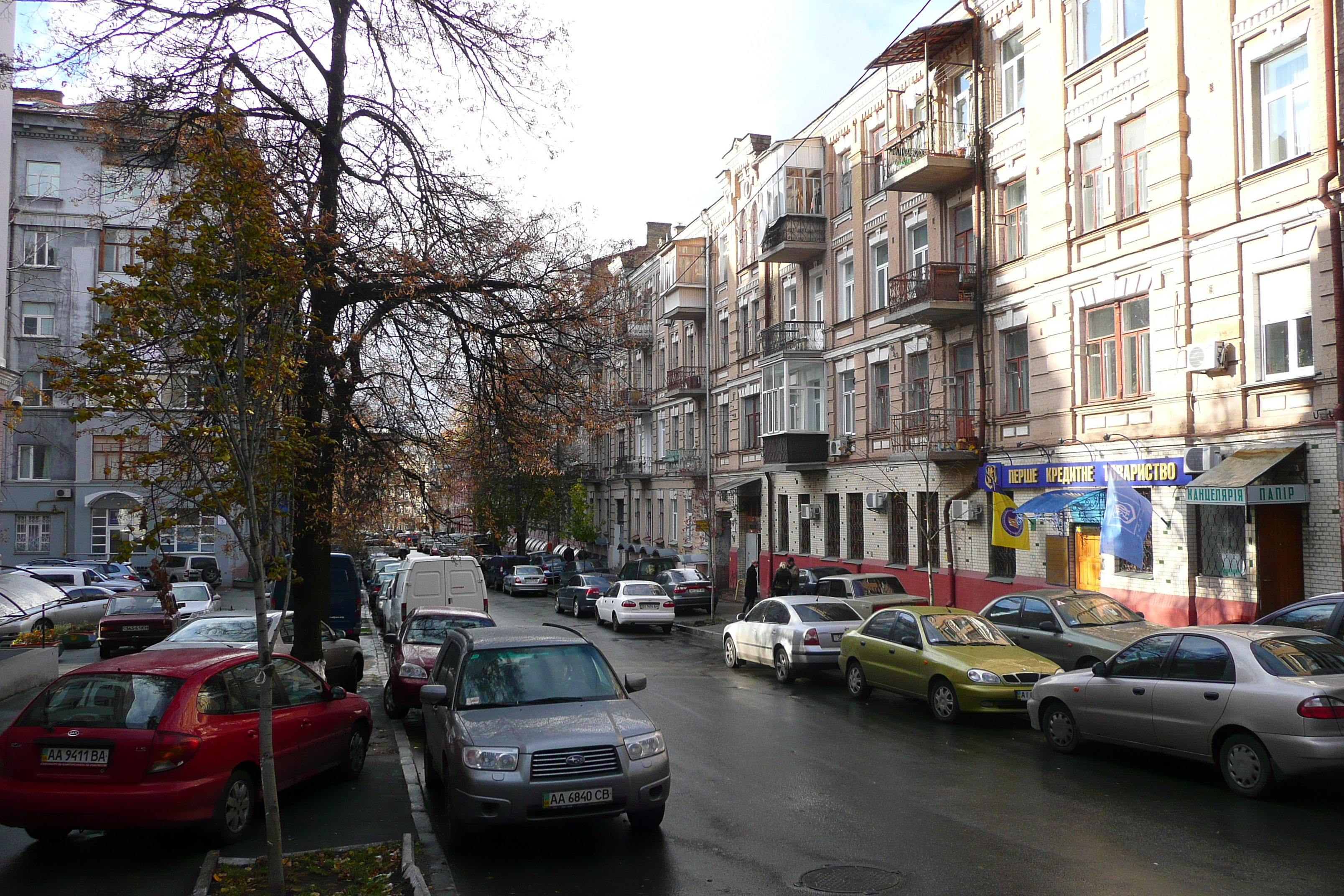 รูปถ่าย ยูเครน(Ukraine) เคียฟ(Kiev) กูเดรียเวท(Kudriavets) 2007-11 10