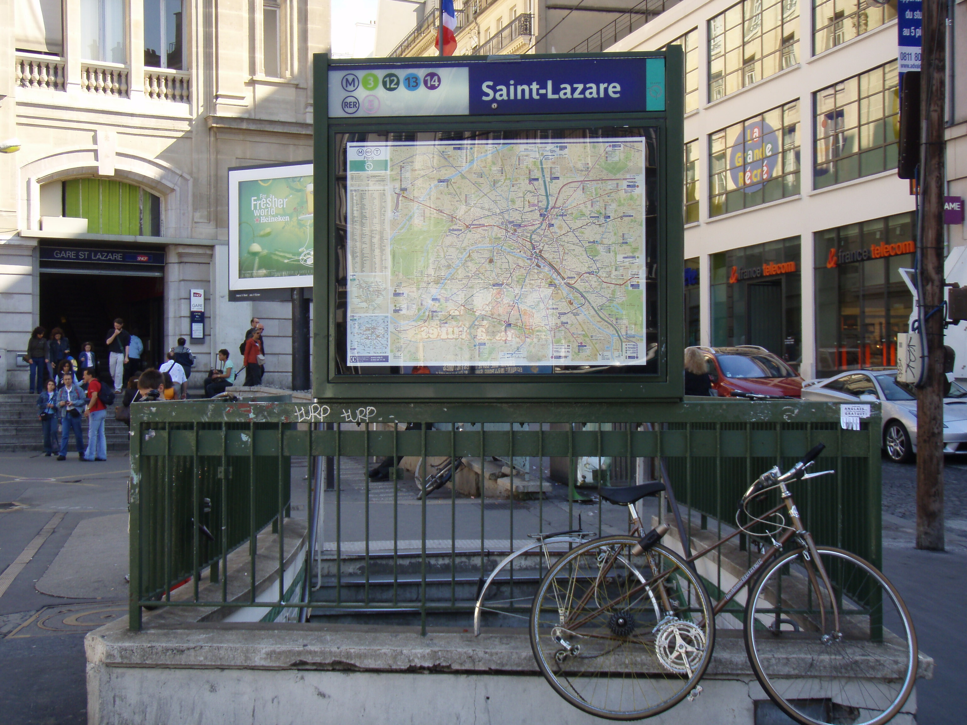 รูปถ่าย ฝรั่งเศส(France) ปารีส(Paris) สถานีรถไฟแซ็ง-ลาซาร์(Gare St Lazare) 2007-07 20