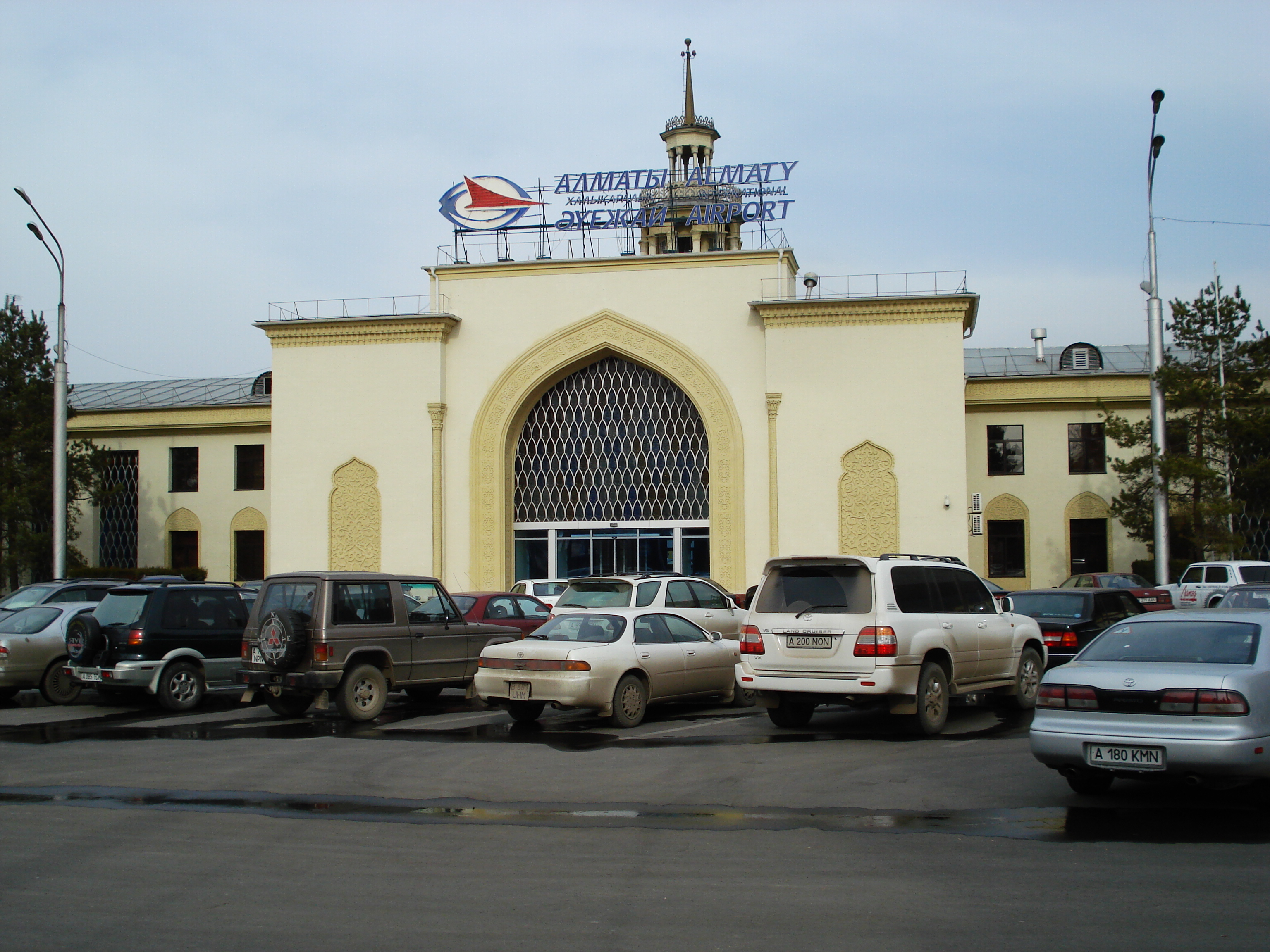 รูปถ่าย คาซัคสถาน(Kazakhstan) ท่าอากาศยานอัลมาตี(Almaty Airport) 2007-03 9