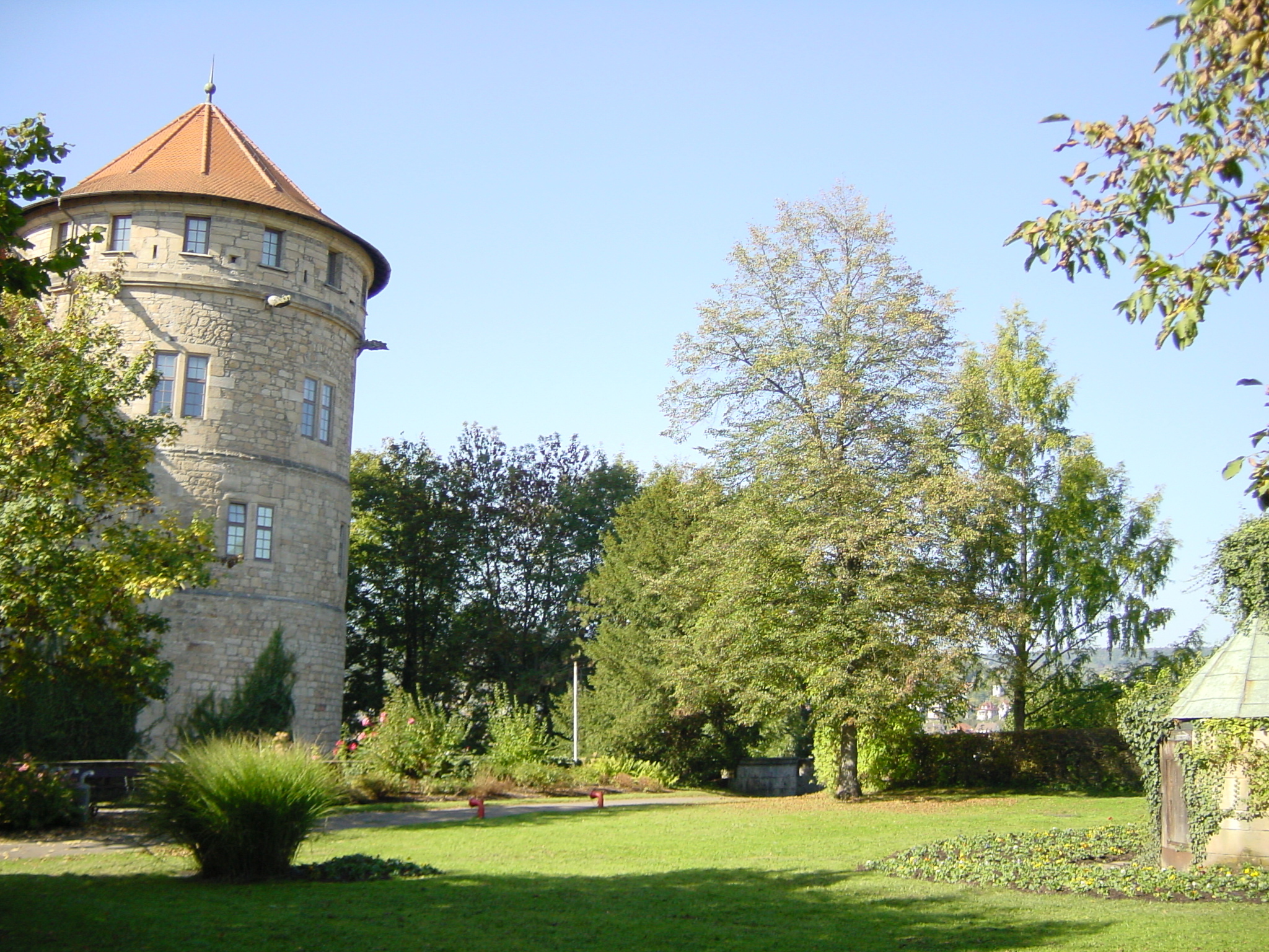 รูปถ่าย เยอรมนี(Germany) ทูบินเกน(Tubingen) 2001-10 17