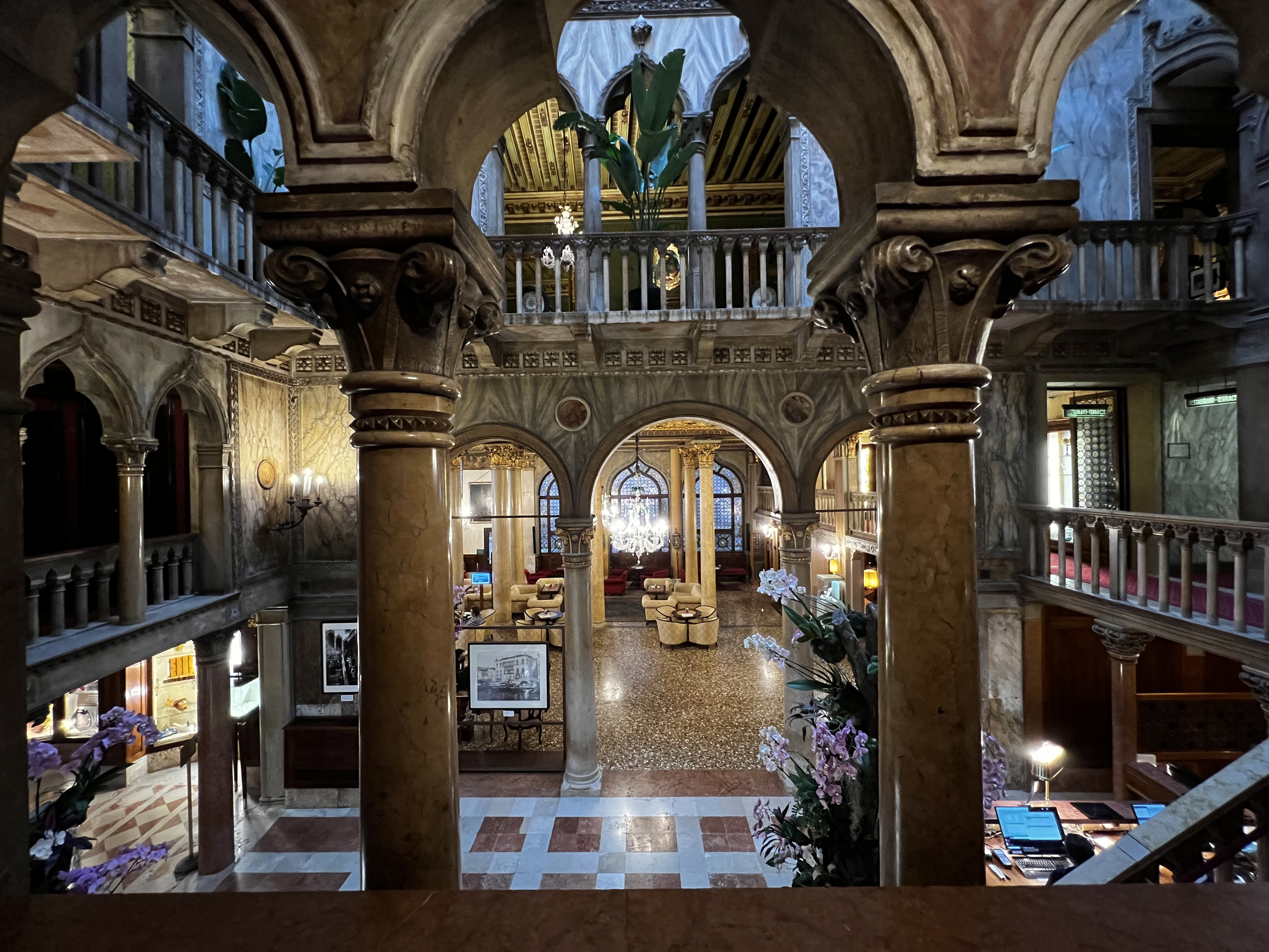 รูปถ่าย อิตาลี(Italy) เวนีส(Venice) โรงแรมดานิเอลี(Danieli Hotel) 2022-05 75