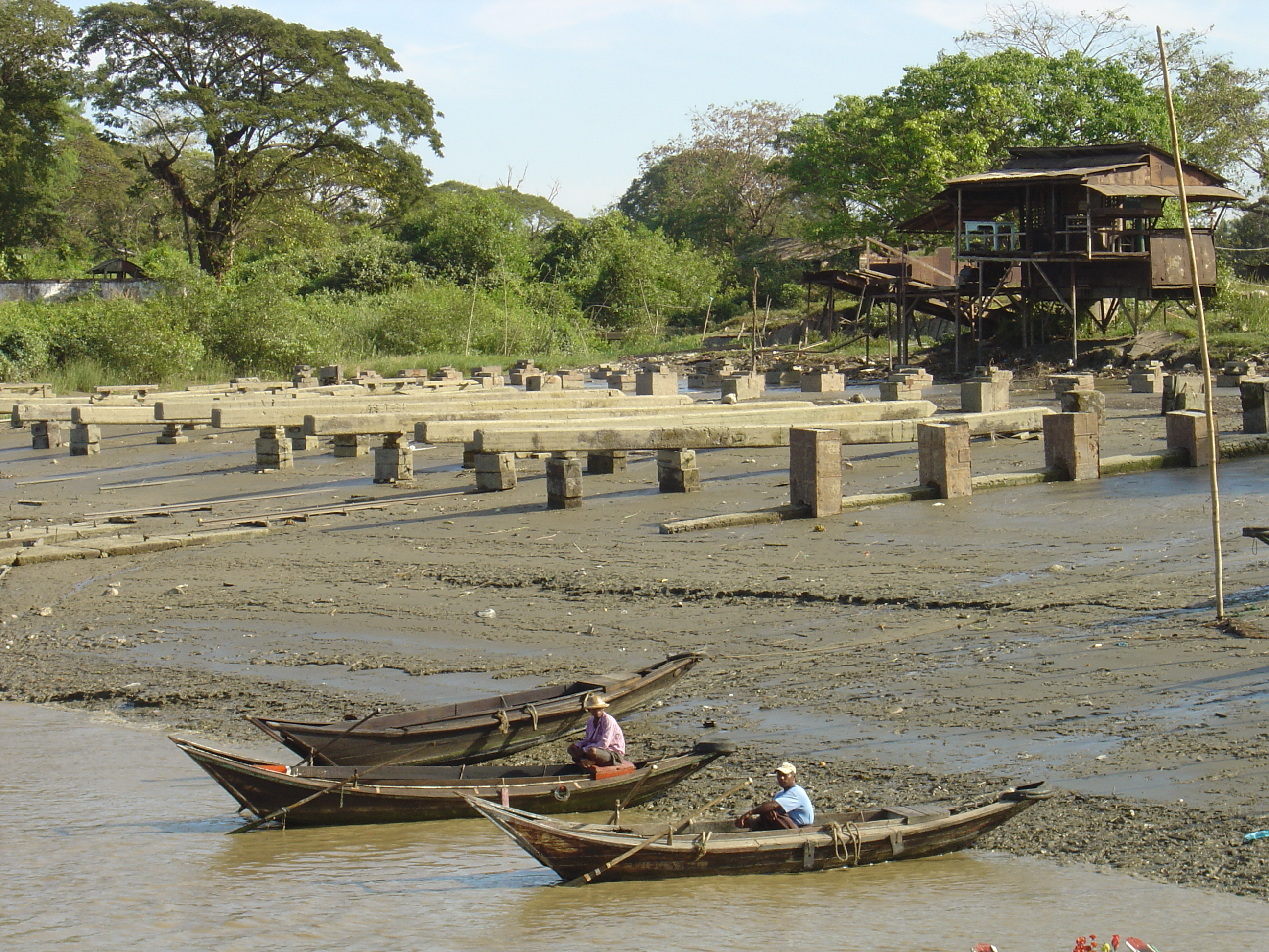 รูปถ่าย พม่า(Myanmar) ย่างกุ้ง(Yangon) 2005-01 10