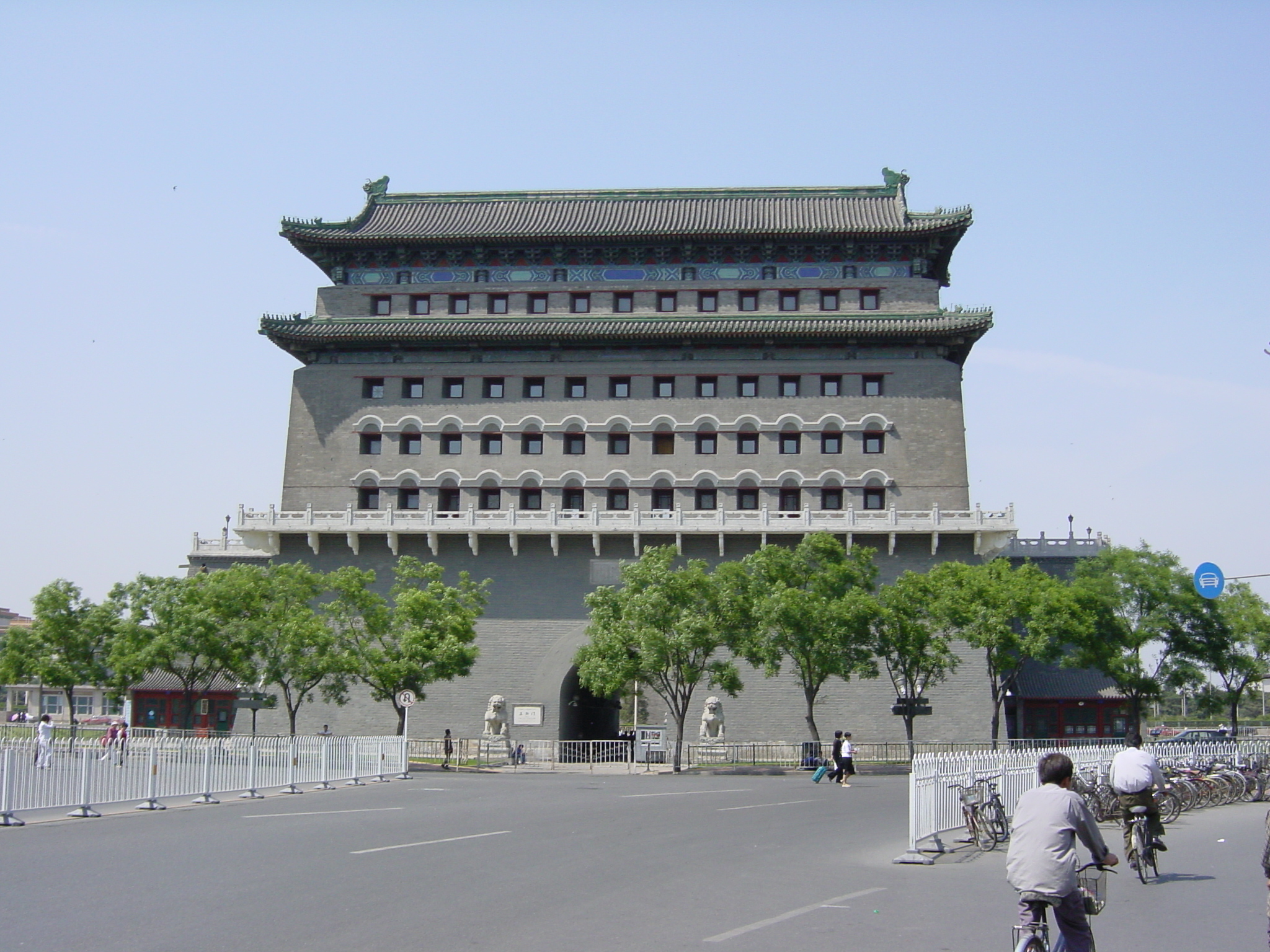 รูปถ่าย จีน(China) ปักกิ่ง(Beijing) จัตุรัสเทียนอันเหมิน(Tiananmen) 2002-05 40