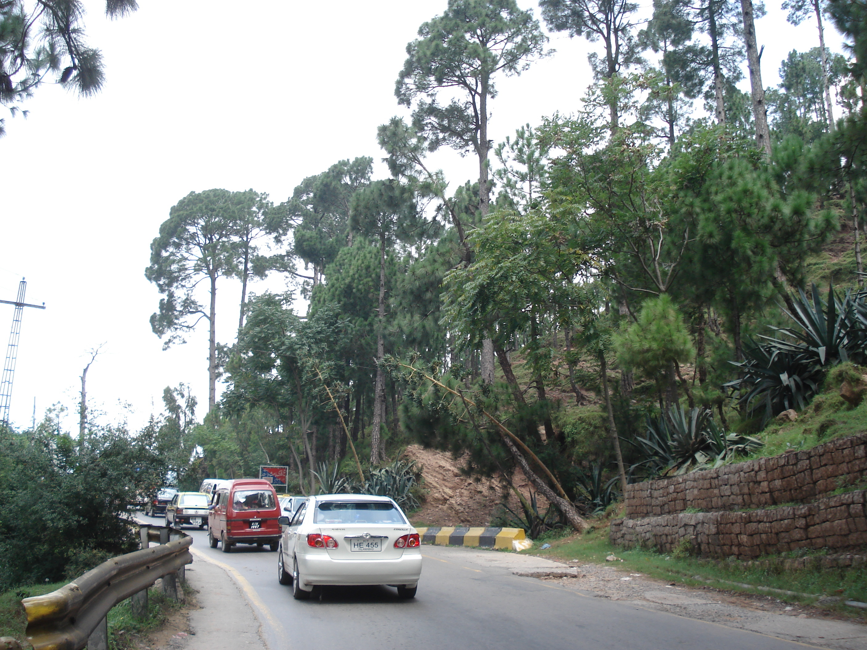 รูปถ่าย ปากีสถาน(Pakistan) ถนนจากอิสลามาบัดไปมัรรี(Islamabad to Murree road) 2006-08 110