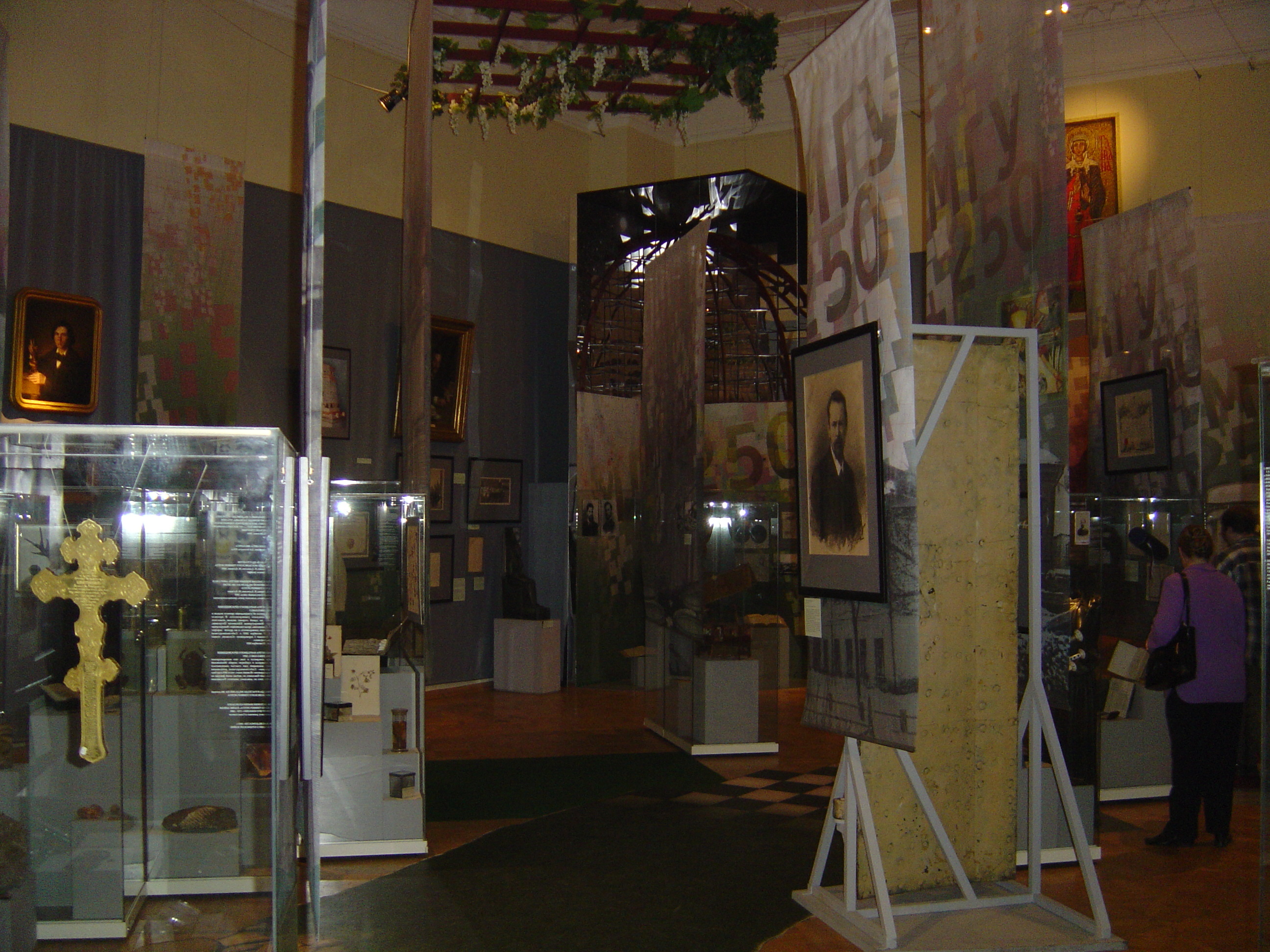 รูปถ่าย รัสเซีย(Russia) มอสโก(Moscow) พิพิธภัณฑ์อาร์เมอร์รี่แชมเบอร์(State Historical Museum) 2005-04 147