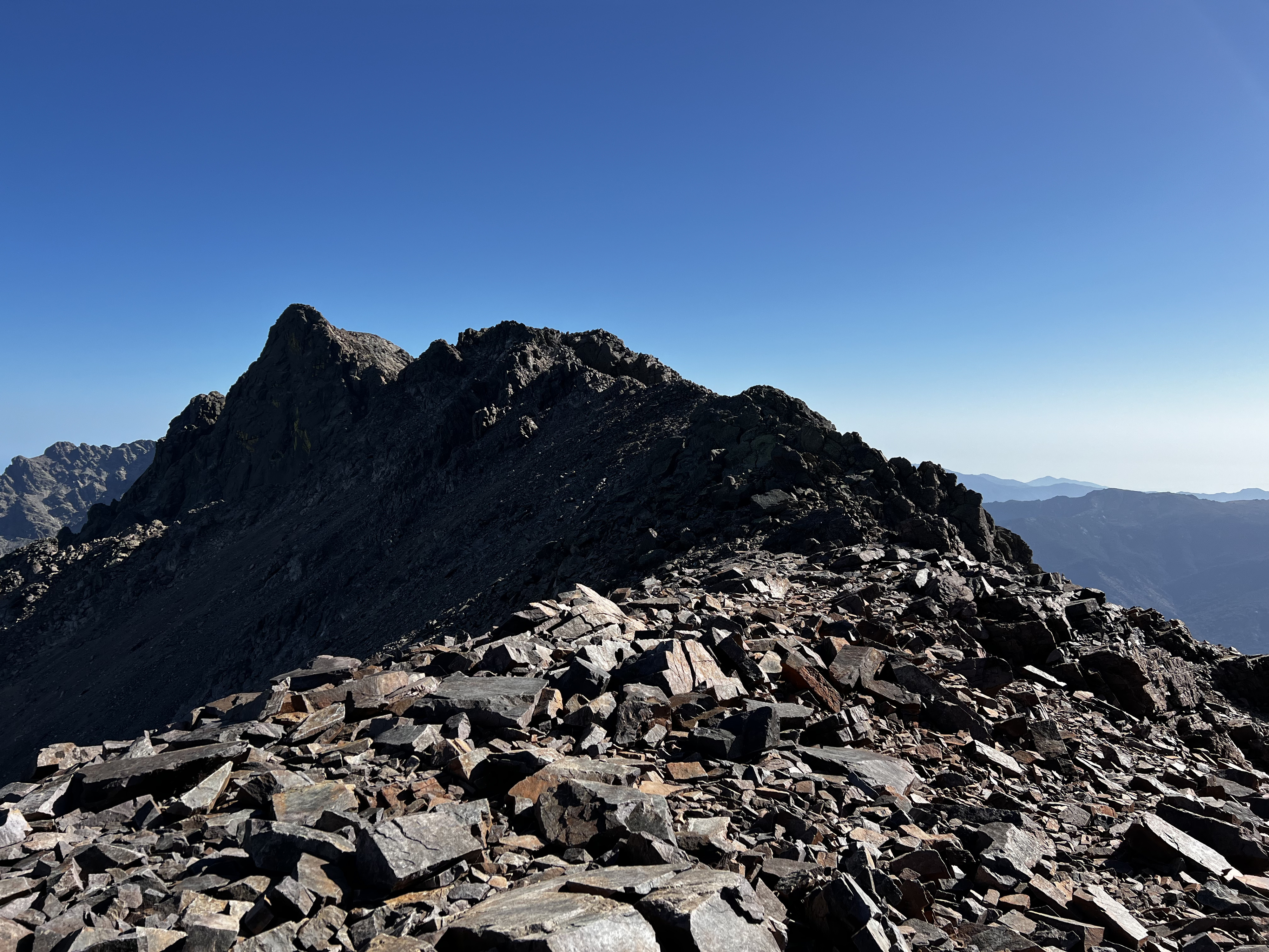 รูปถ่าย ฝรั่งเศส(France) คอร์สิคา(Corsica) ภูเขามอนเตชินโต(Monte Cinto) 2023-10 4