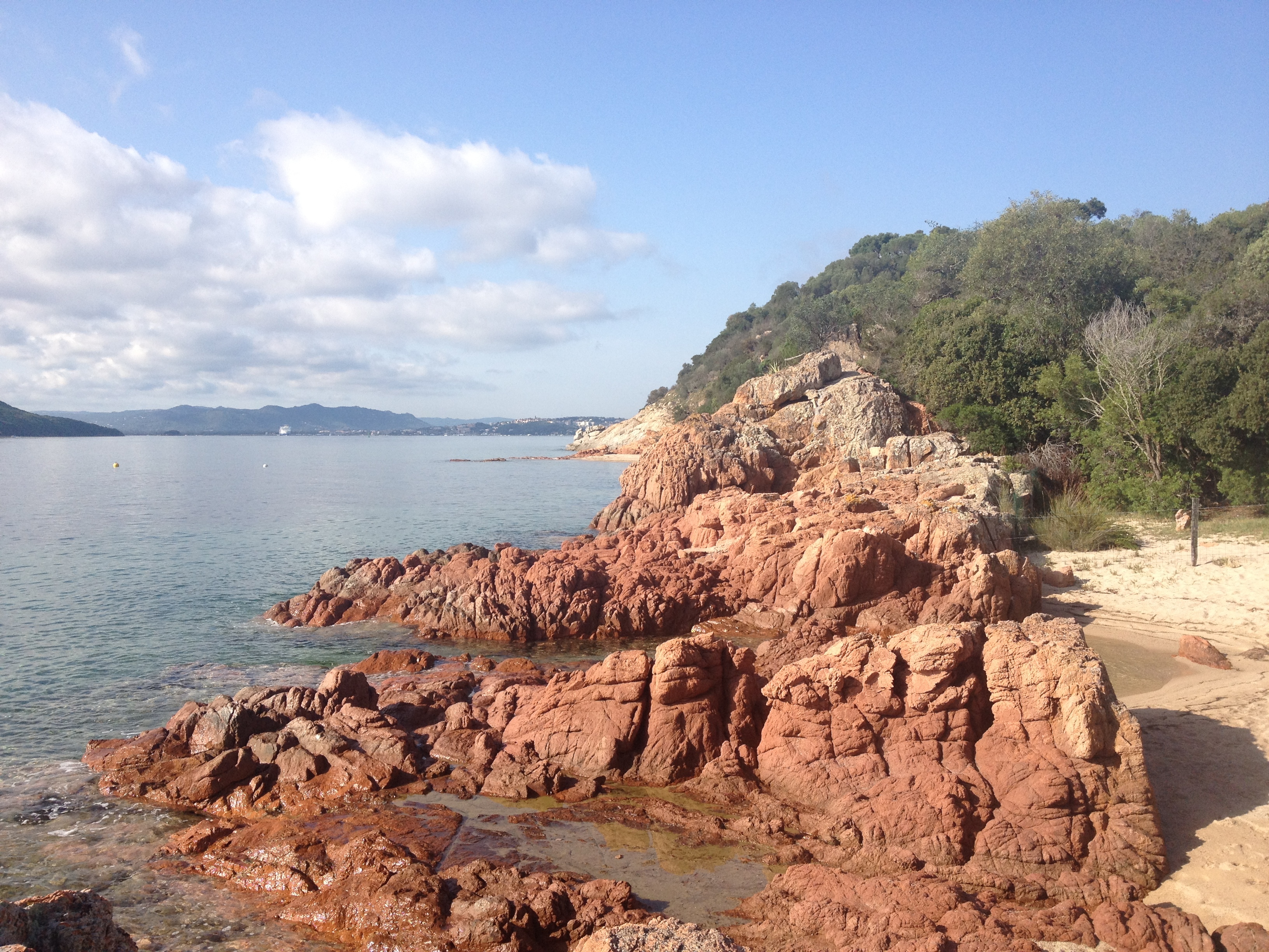 รูปถ่าย ฝรั่งเศส(France) คอร์สิคา(Corsica) อ่าวกาลารอสซา(Cala Rossa) 2012-09 6