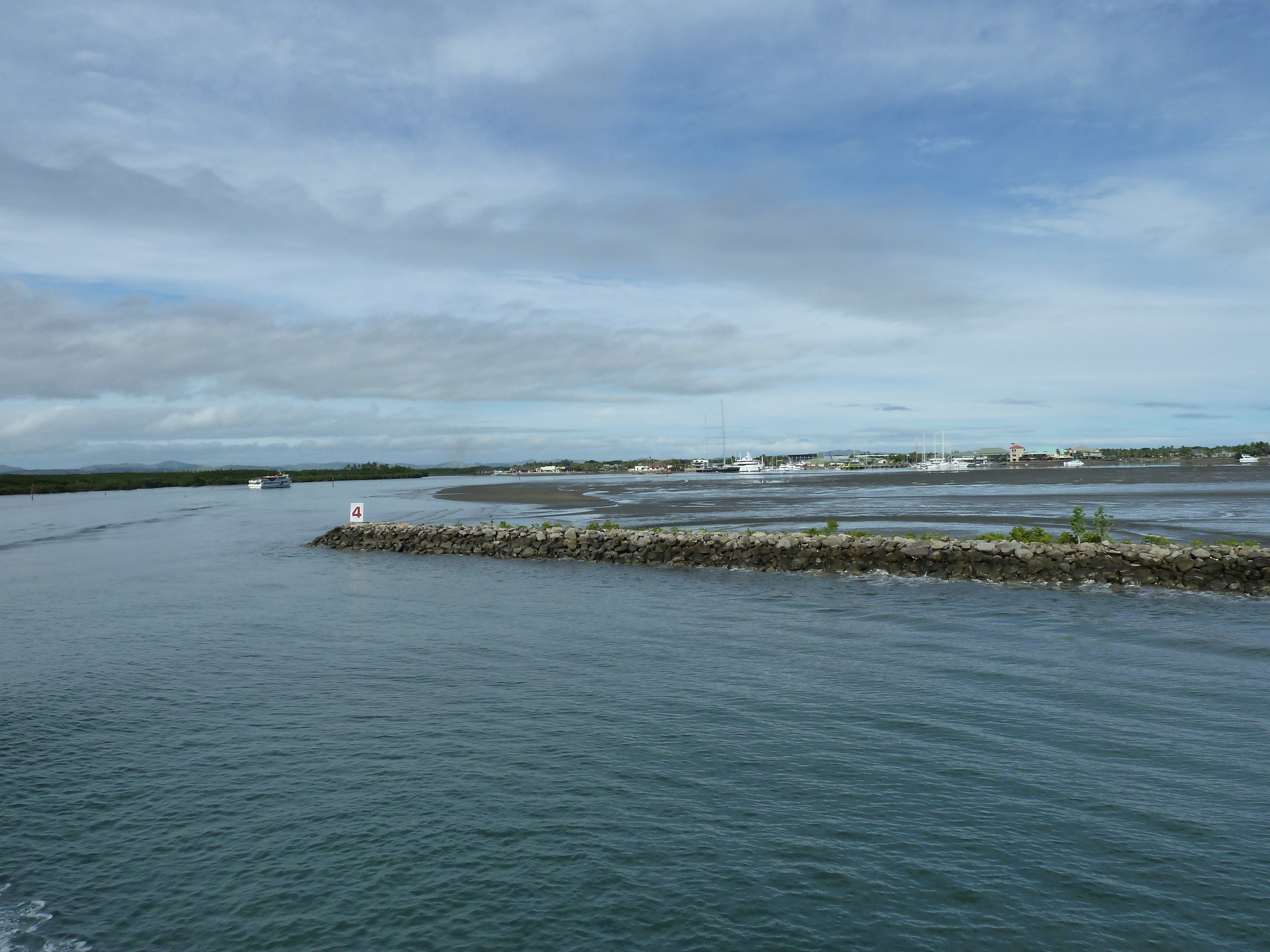 รูปถ่าย ฟิจิ(Fiji) ท่าเรือเดนาเรา(Port Denarau) 2010-05 6