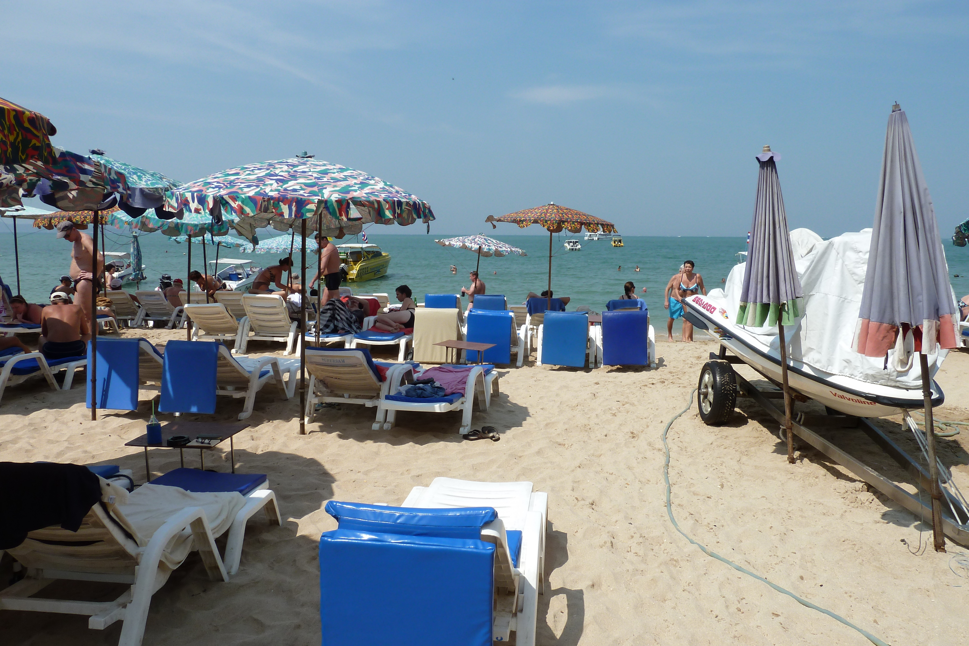 รูปถ่าย ไทย(Thailand) พัทยา(Pattaya) หาดโคซี่(Cosy Beach) 2011-01 38