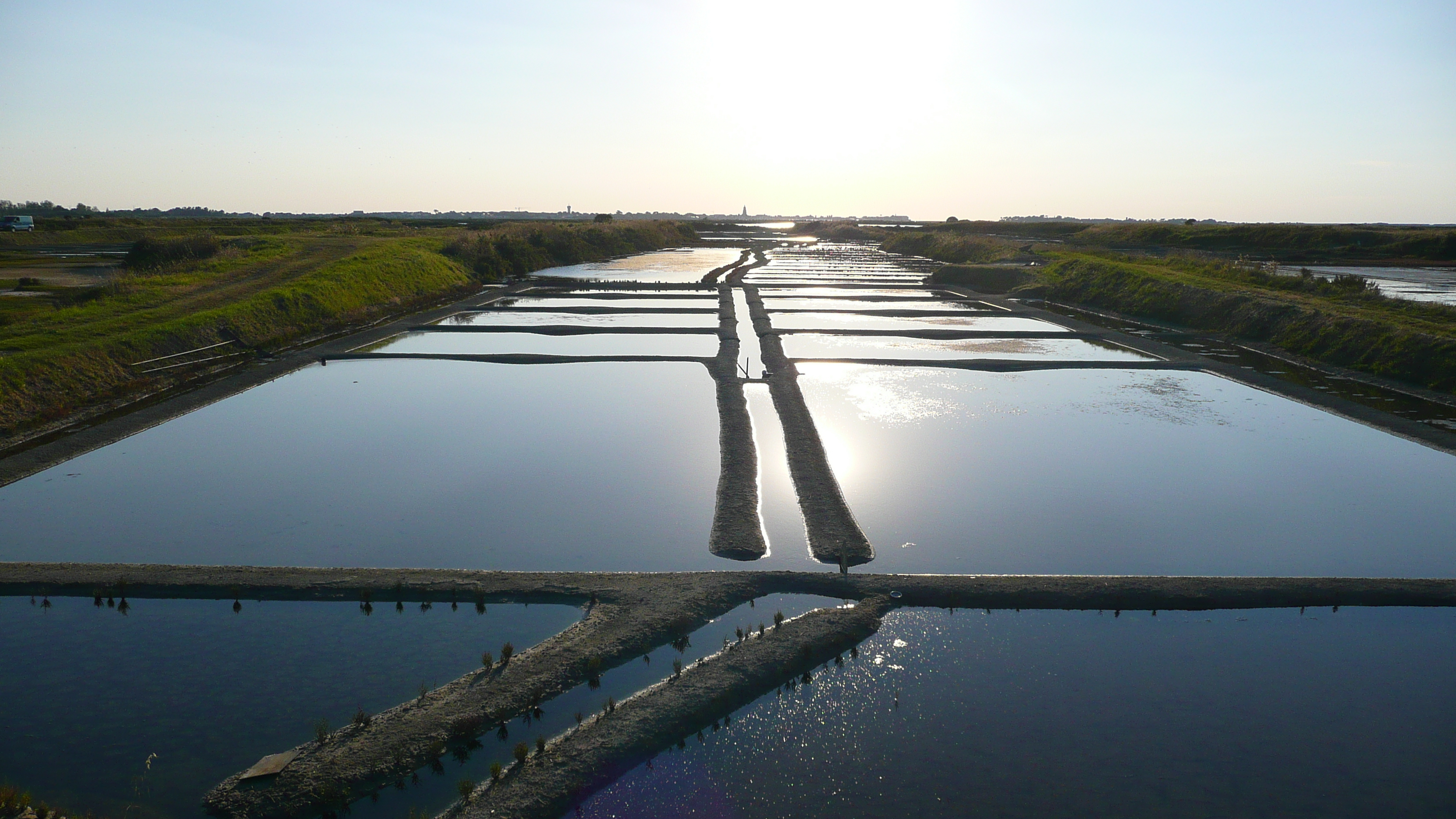 รูปถ่าย ฝรั่งเศส(France) เกรองเดอ(Guerande) นาเกลือ(Les marais salants) 2007-08 31