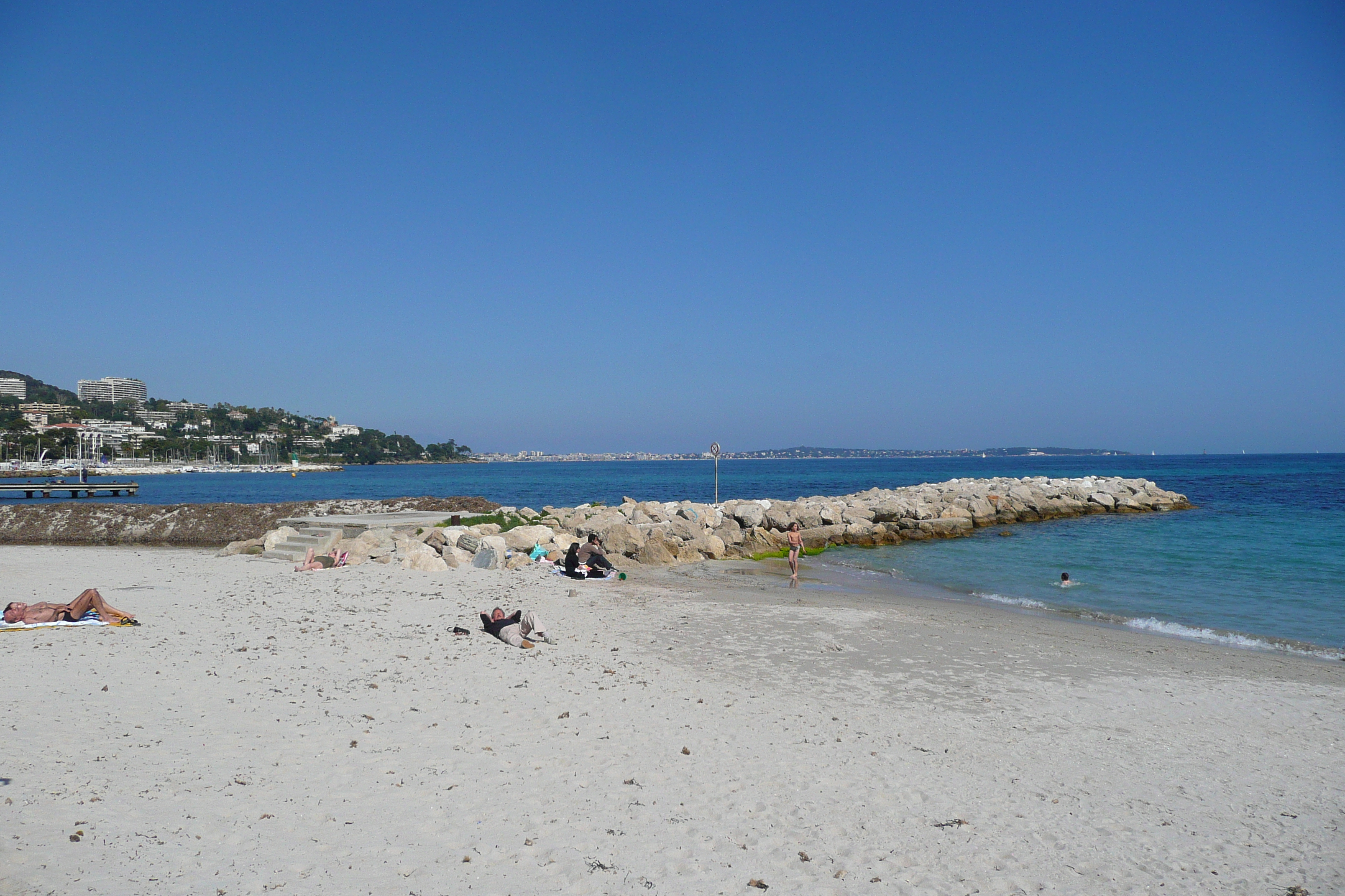 รูปถ่าย ฝรั่งเศส(France) คานส์(Cannes) หาดกาซาแญร์(Plage Gazagnaire) 2008-03 34