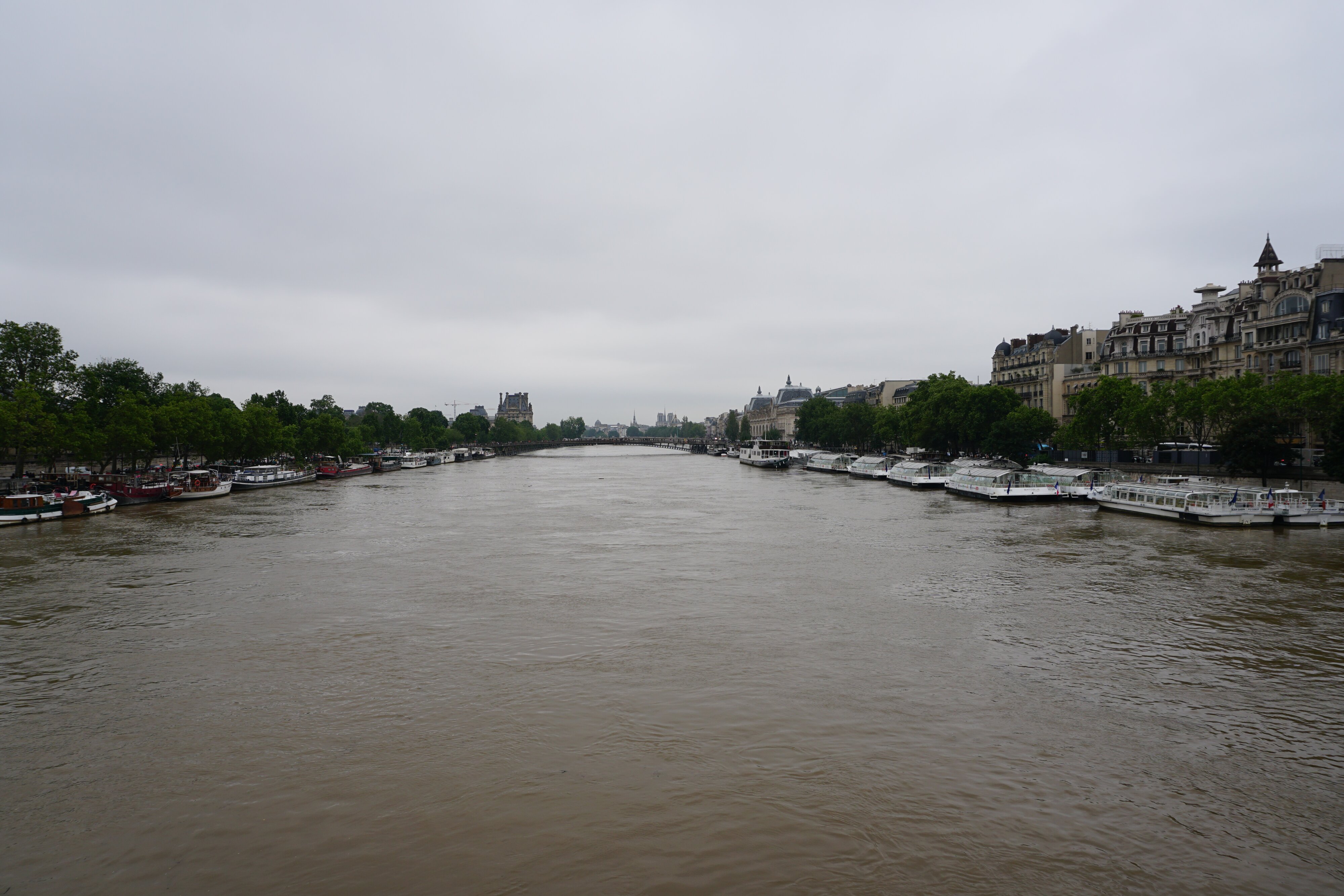 รูปถ่าย ฝรั่งเศส(France) ปารีส(Paris) แม่น้ำแซน(Seine river) 2016-06 2