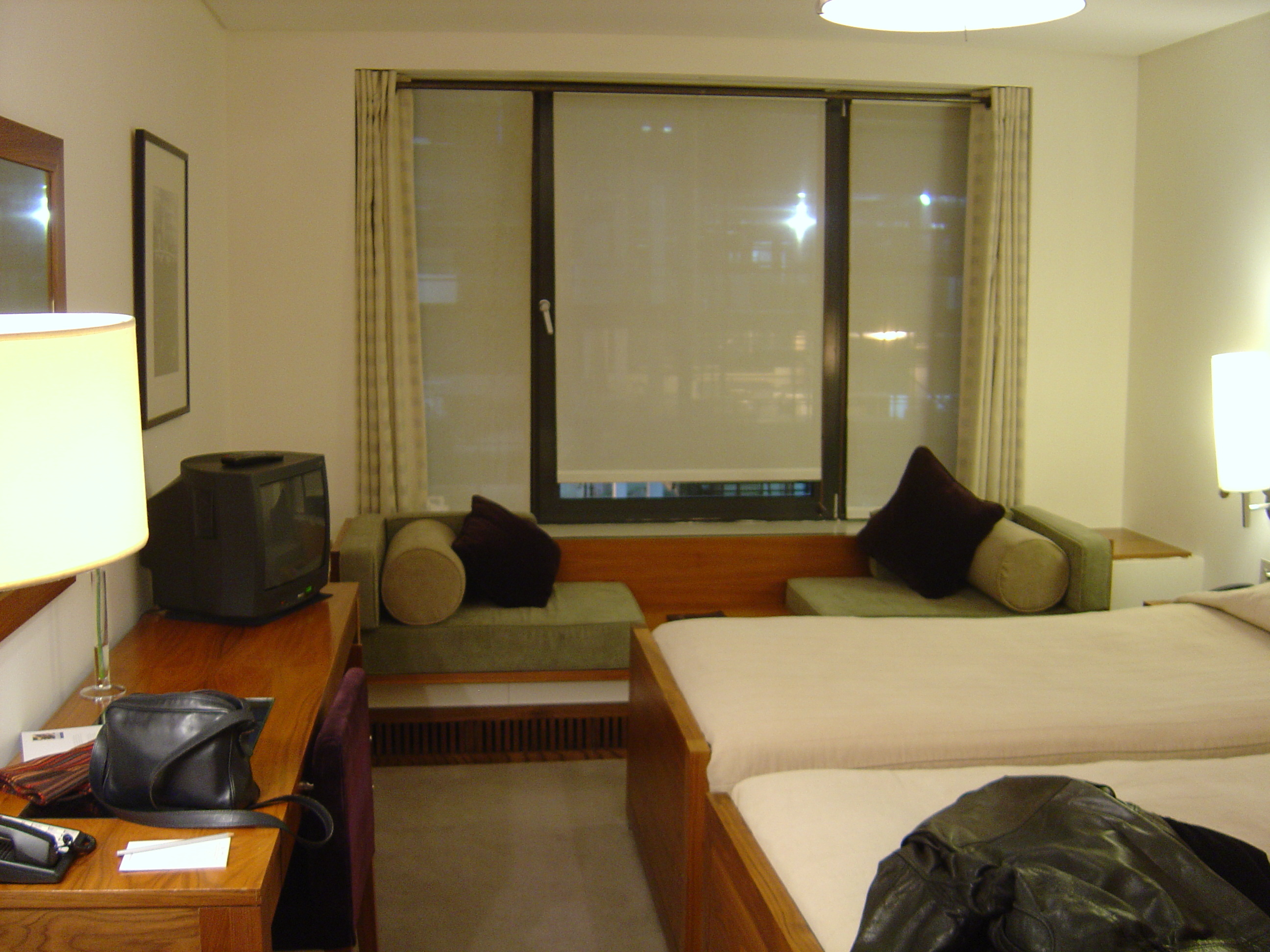 รูปถ่าย ไอร์แลนด์(Ireland) ดับลิน(Dublin) โรงแรมฟิตซ์วิลเลียม(Fitzwilliam hotel) 2004-05 1