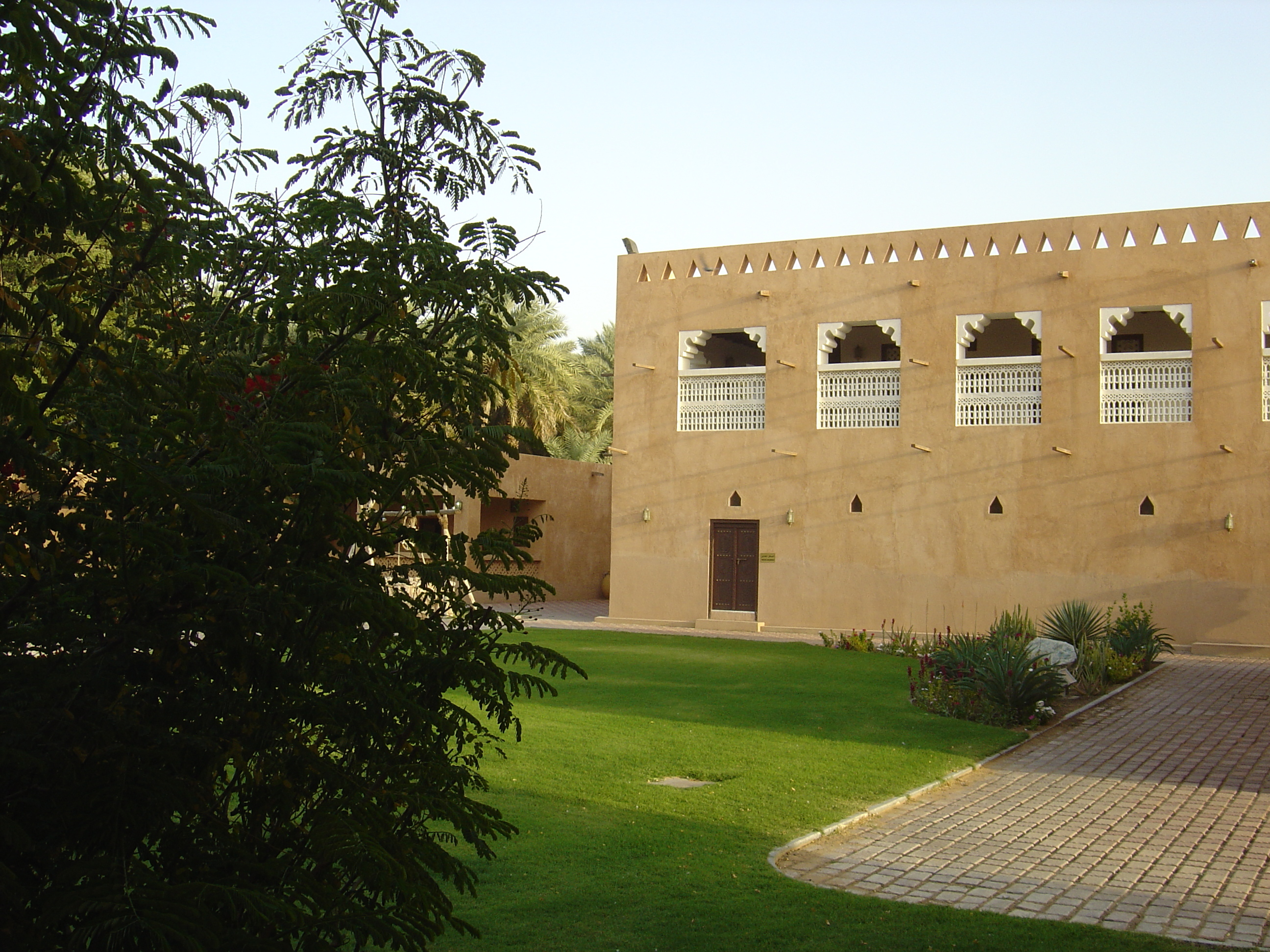 รูปถ่าย สหรัฐอาหรับเอมิเรตส์(United Arab Emirates) อาเลอิน(Al Ain) พิพิธภัณฑ์พระราชวัง(Palace Museum) 2005-03 5