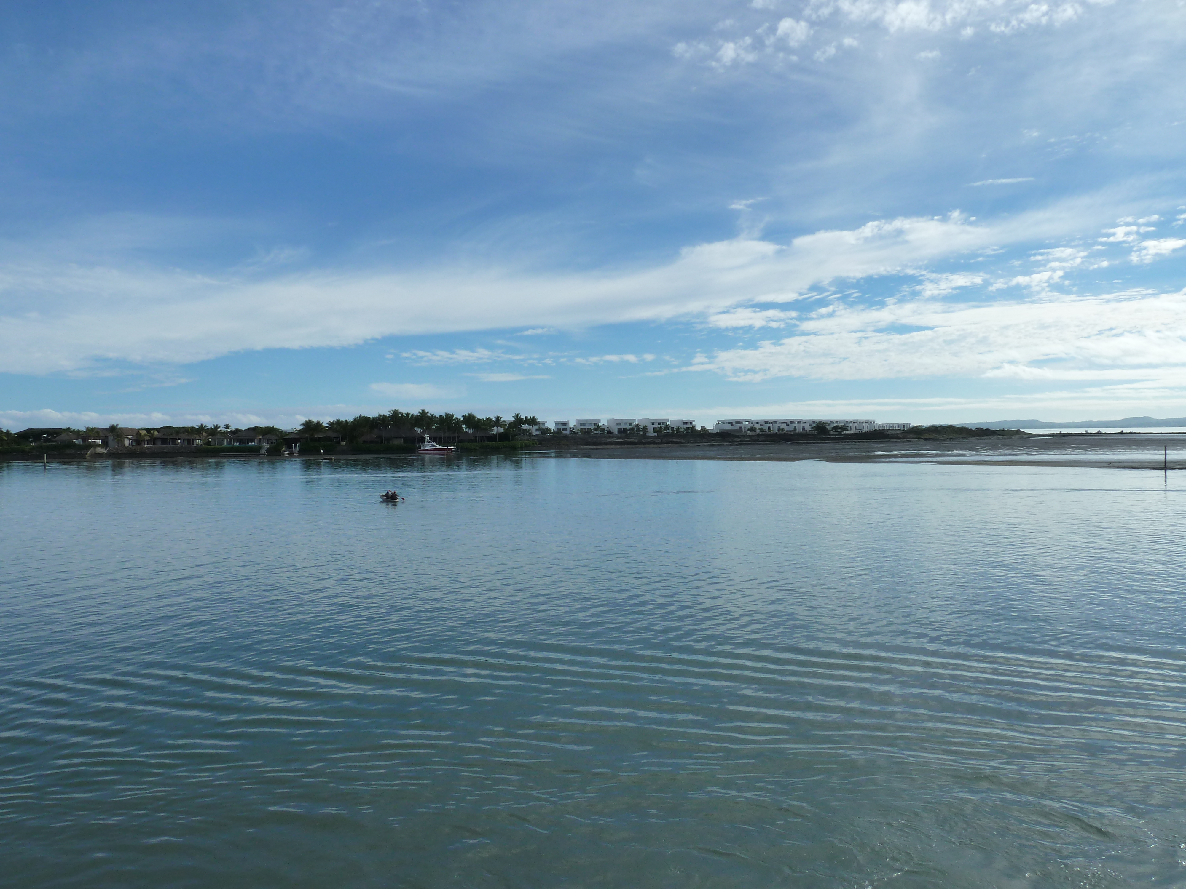 รูปถ่าย ฟิจิ(Fiji) ท่าเรือเดนาเรา(Port Denarau) 2010-05 93