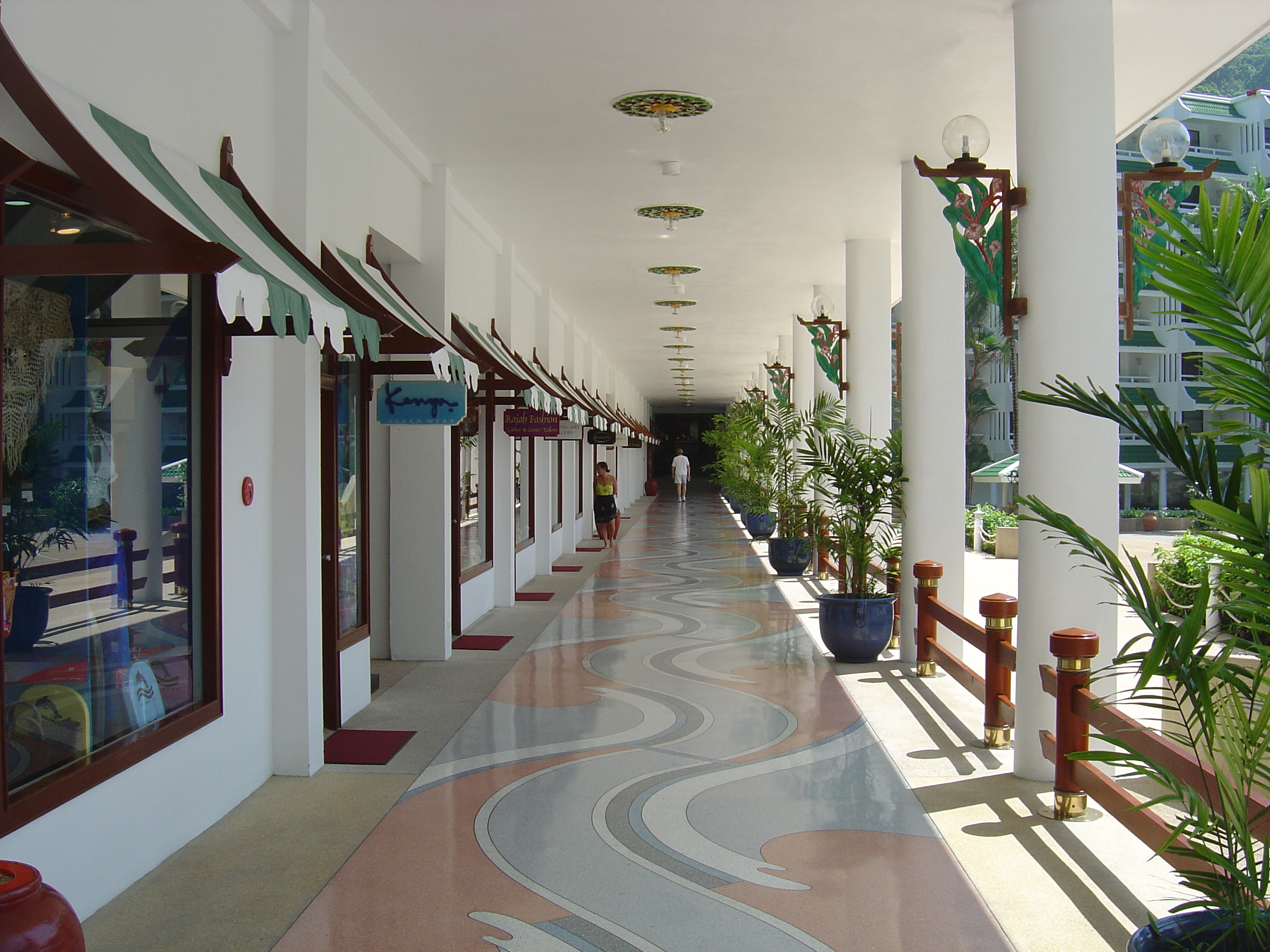 รูปถ่าย ไทย(Thailand) ภูเก็ต(Phuket) โรงแรมเลอเมอริเดียน ภูเก็ตบีช(Meridien Phuket Beach Hotel) 2005-12 108