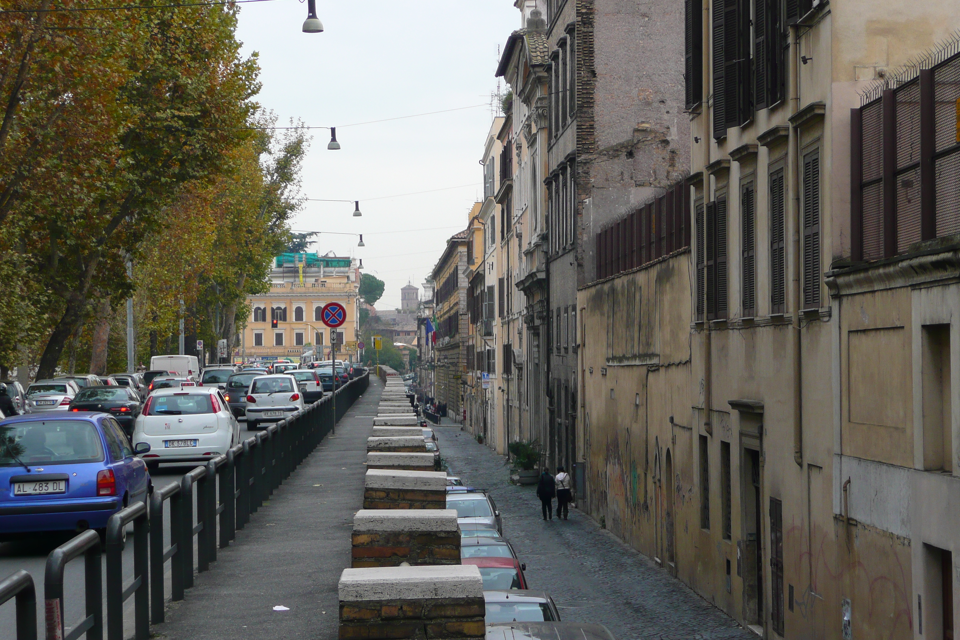 รูปถ่าย อิตาลี(Italy) โรม(Rome) ถนนริมน้ำจานีโกเลนเซ(Lungotevere Gianicolense) 2007-11 29