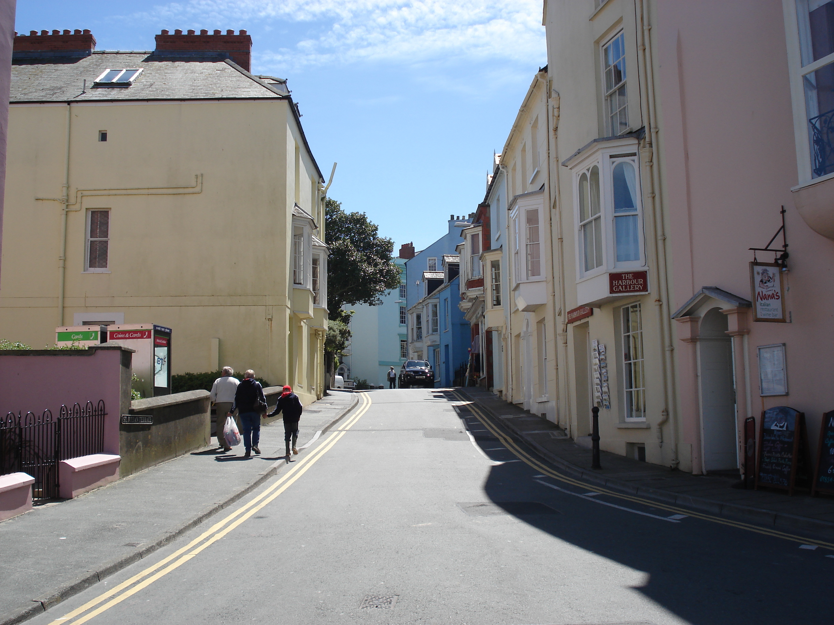 รูปถ่าย อังกฤษ(United Kingdom) เปมโบรคเชอร์(Pembrokeshire) เทนบี้(Tenby) 2006-05 13