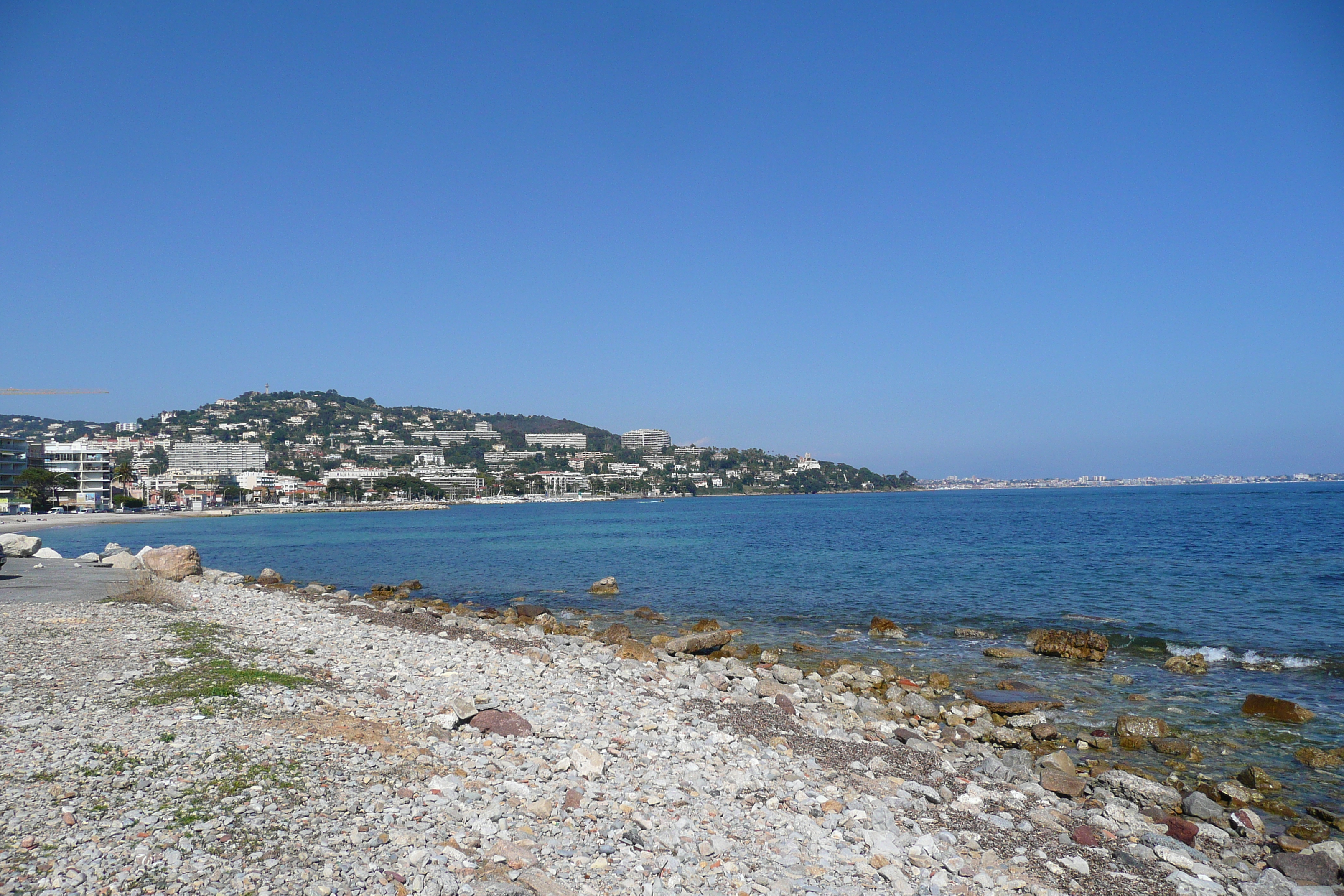 รูปถ่าย ฝรั่งเศส(France) คานส์(Cannes) หาดกาซาแญร์(Plage Gazagnaire) 2008-03 64