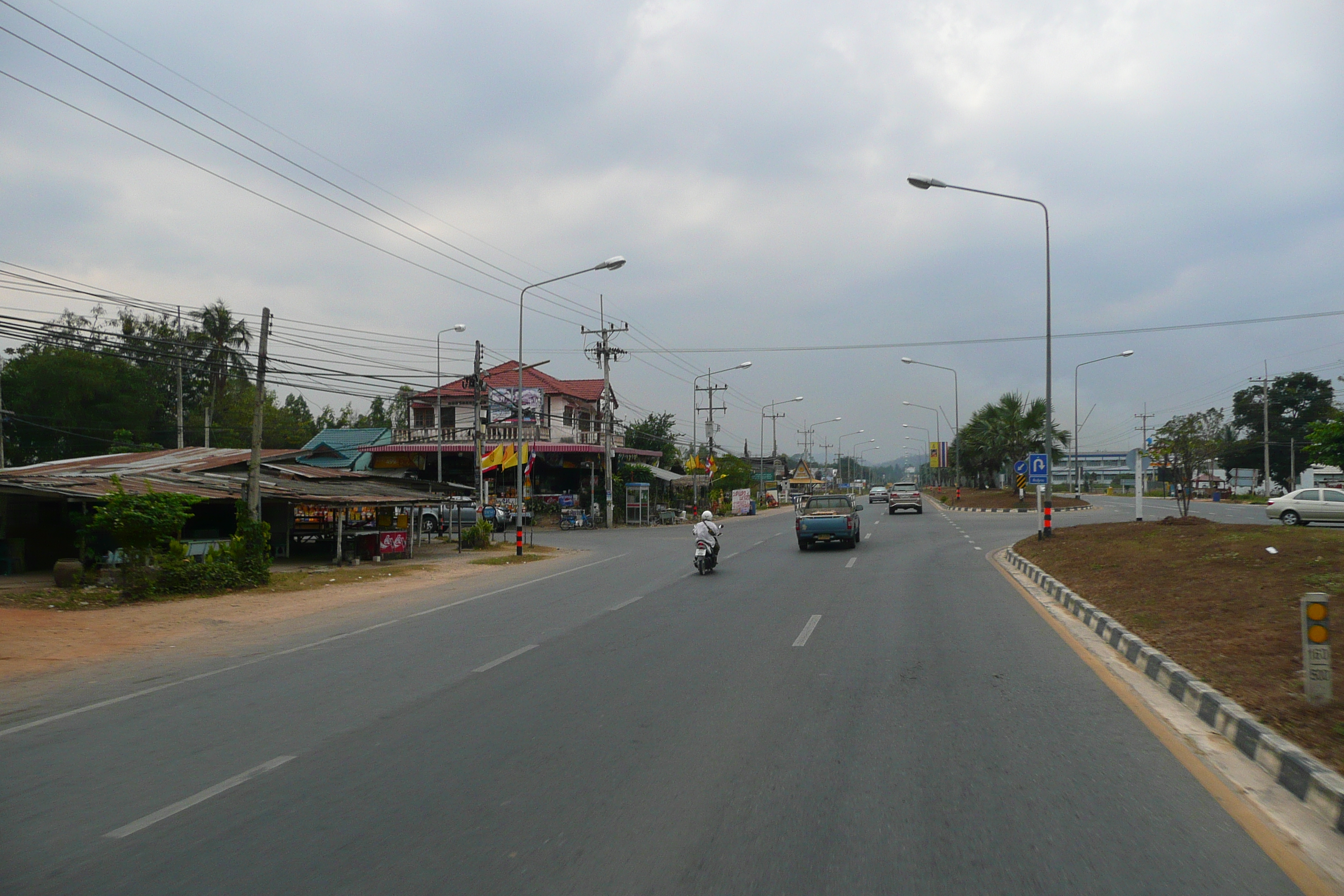 รูปถ่าย ไทย(Thailand) ชลบุรี(Chonburi) ถนนสุขุมวิท(Sukhumvit road) 2008-01 152
