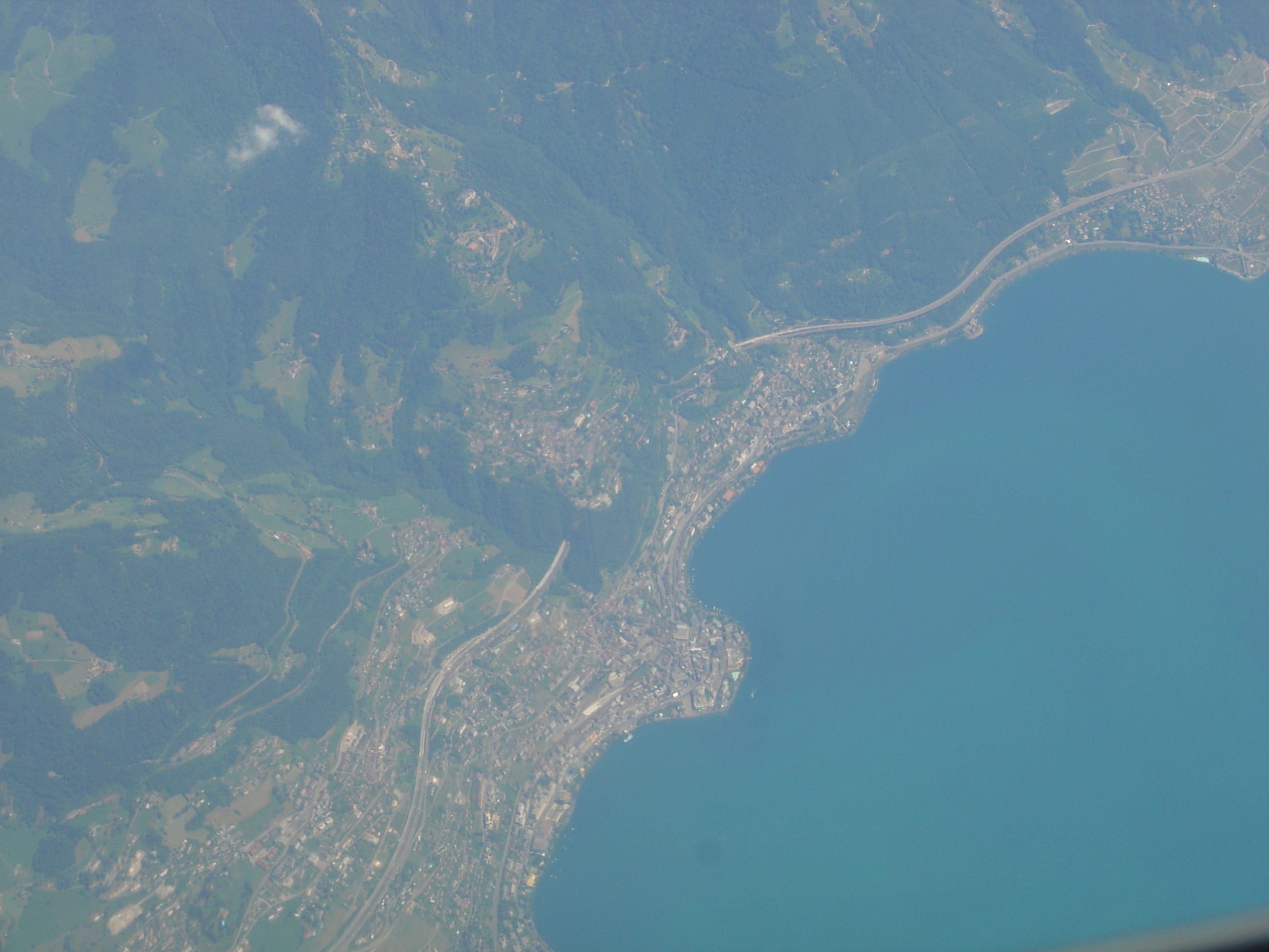 รูปถ่าย สวิสเซอร์แลนด์(Switzerland) มงเทรอ(Montreux) 2005-06 1