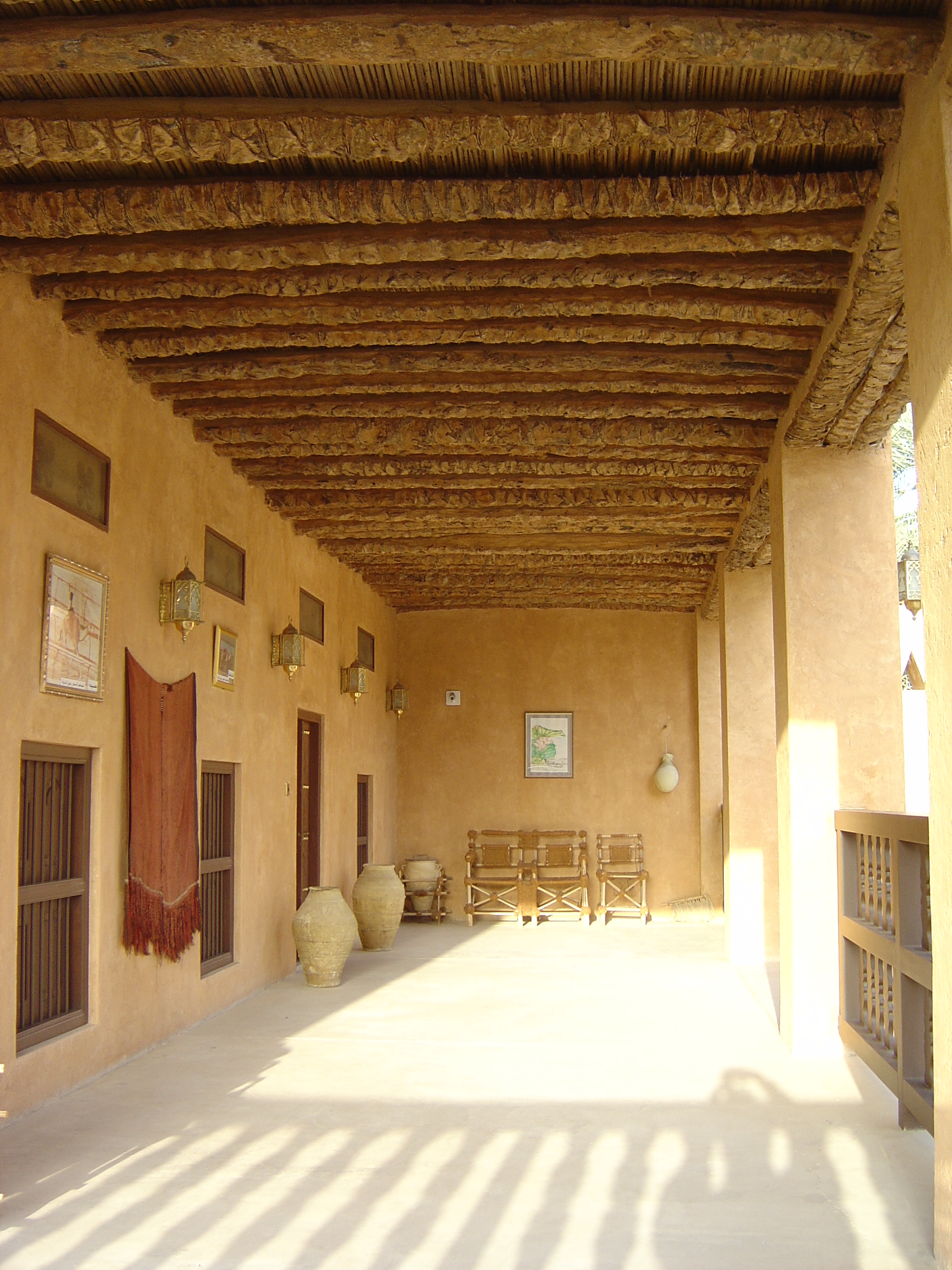รูปถ่าย สหรัฐอาหรับเอมิเรตส์(United Arab Emirates) อาเลอิน(Al Ain) พิพิธภัณฑ์พระราชวัง(Palace Museum) 2005-03 2
