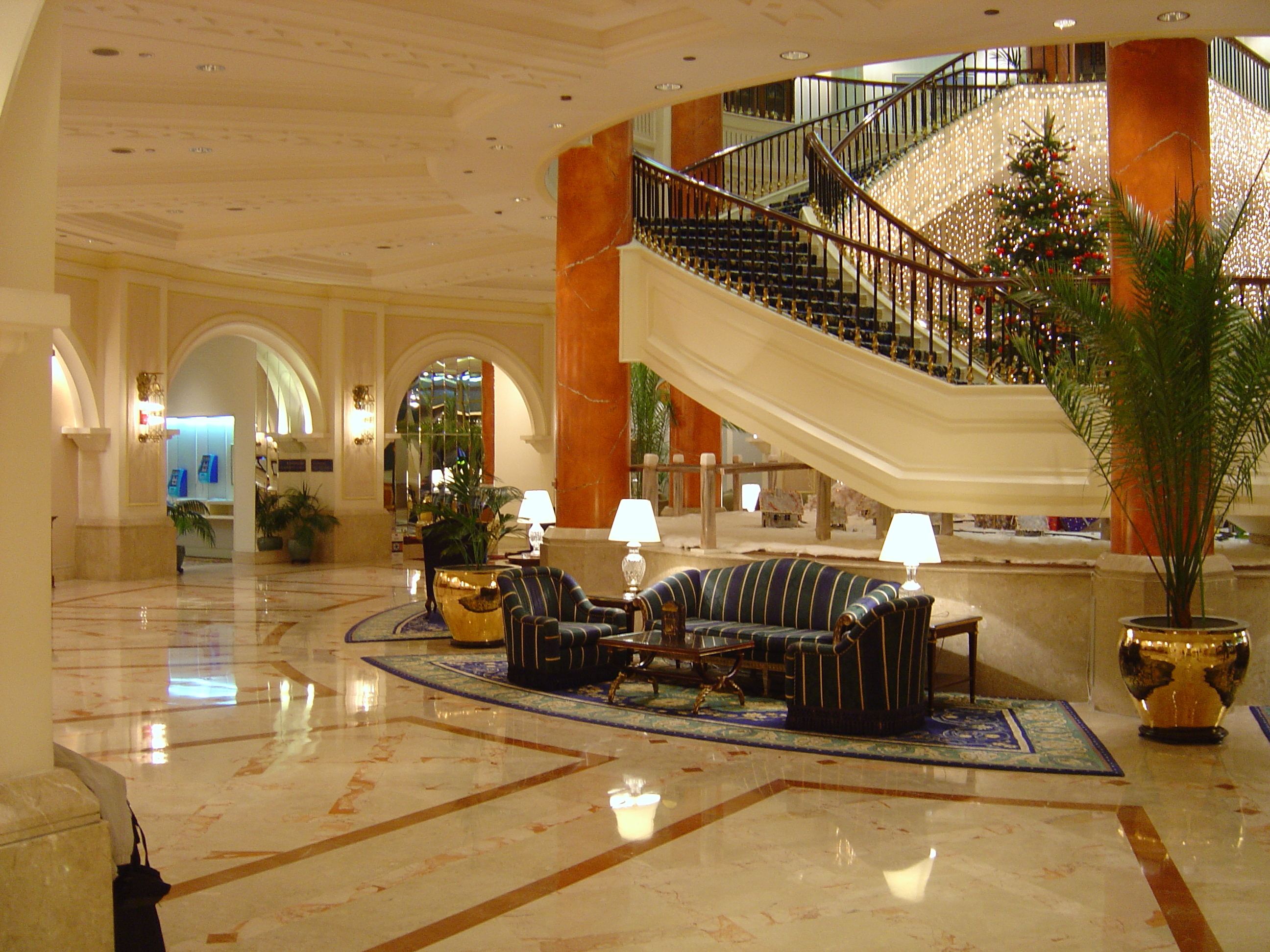 รูปถ่าย ตุรกี(Turkey) อิสตันบูล(Istanbul) โรงแรมคอนราด(Conrad Hotel) 2004-12 2