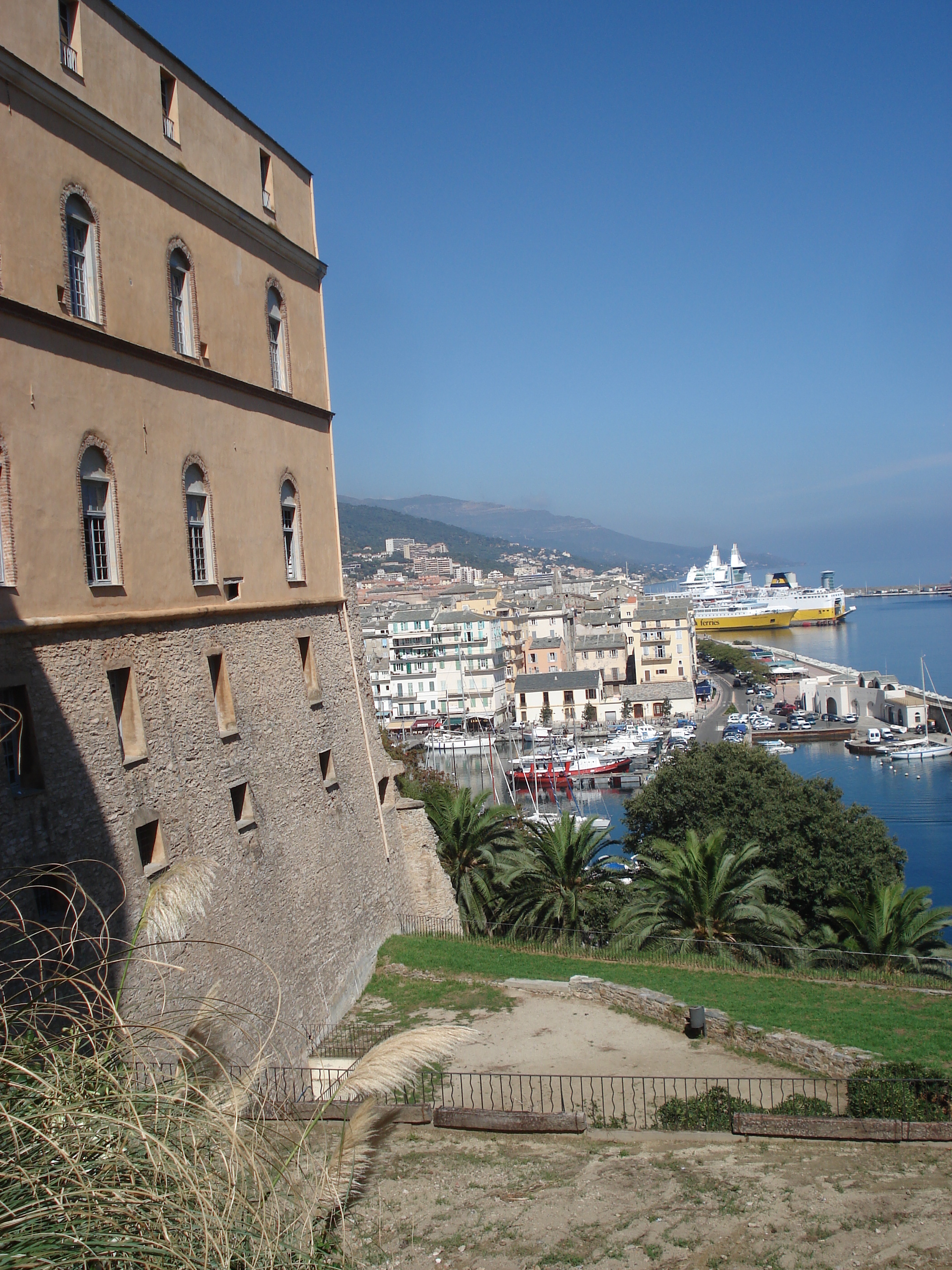 รูปถ่าย ฝรั่งเศส(France) คอร์สิคา(Corsica) บาสเทีย(Bastia) 2006-09 24