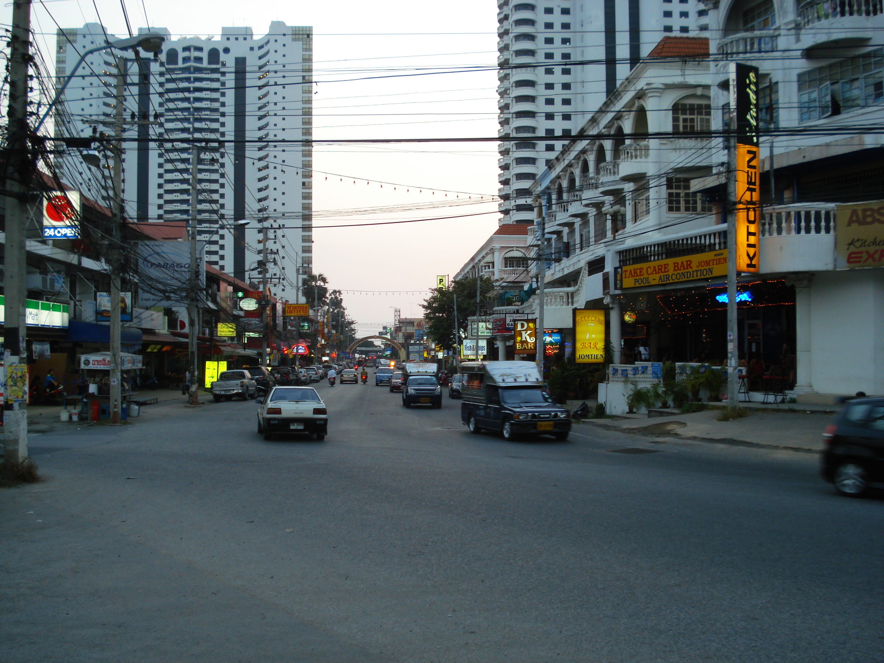 รูปถ่าย ไทย(Thailand) จอมเทียน(Jomtien) ทัพพระยา(Thappraya) 2008-01 0