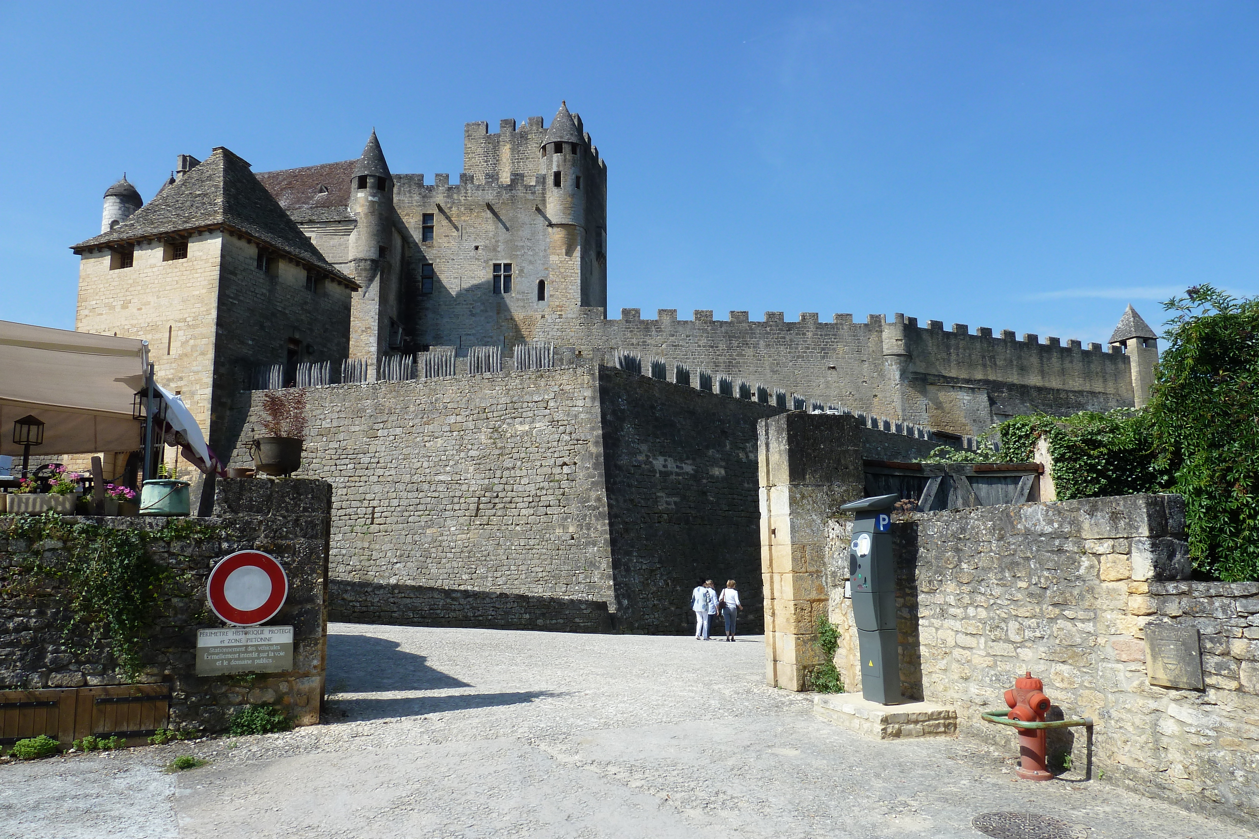 รูปถ่าย ฝรั่งเศส(France) ปราสาทเบนัก(Beynac Castle) 2010-08 33