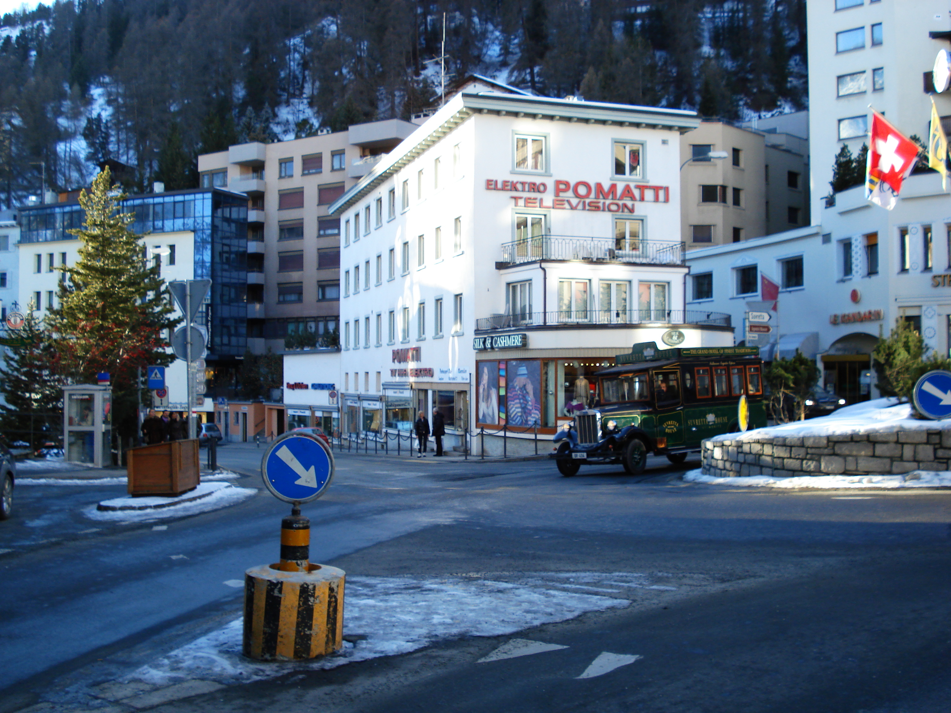 รูปถ่าย สวิสเซอร์แลนด์(Switzerland) เซนต์มอริตซ์(St Moritz) 2007-01 149