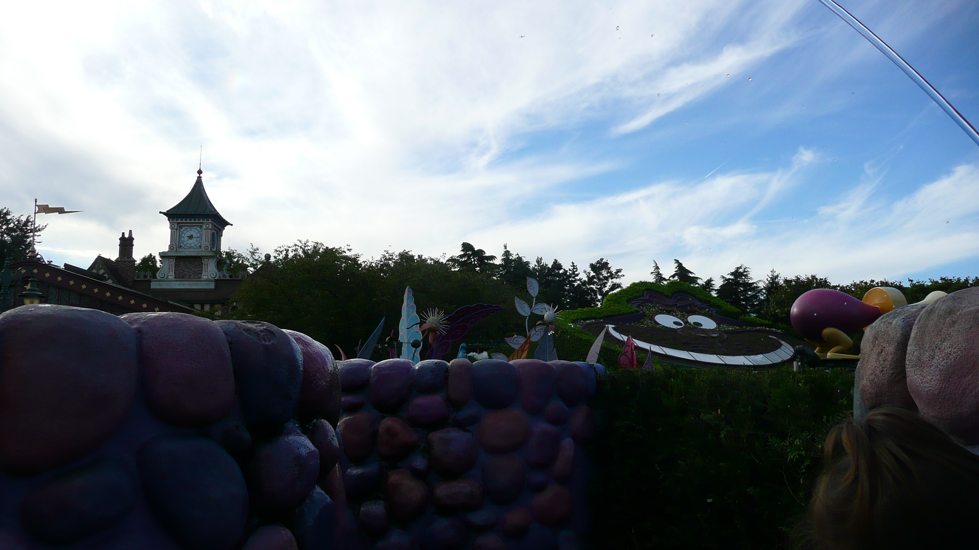 รูปถ่าย ฝรั่งเศส(France) ดิสนีย์แลนด์ปารีส(Disneyland Paris) เขาวงกตอลิซ(Alice Labyrinth) 2007-07 14