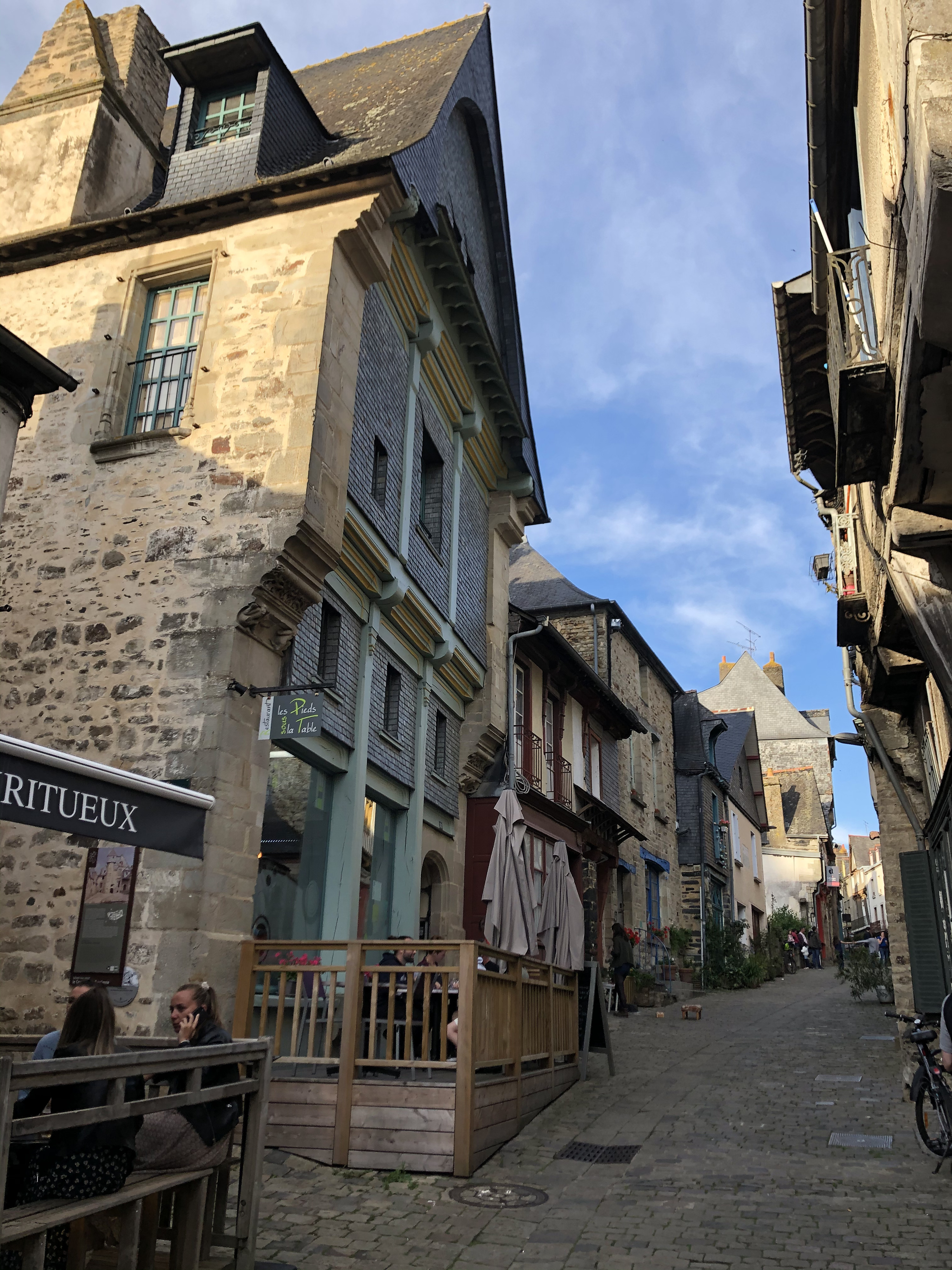 รูปถ่าย ฝรั่งเศส(France) วีเทร(Vitre) 2020-06 33