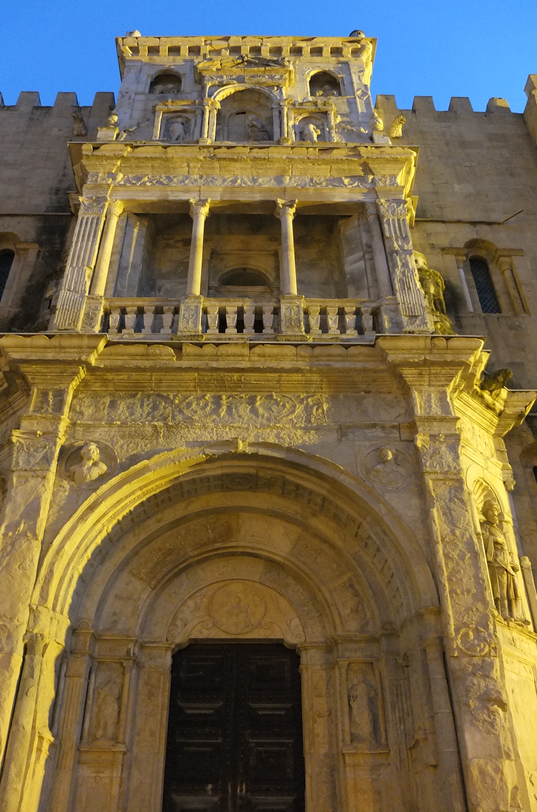 รูปถ่าย โปรตุเกส(Portugal) โกอิงบรา(Coimbra) 2013-01 73