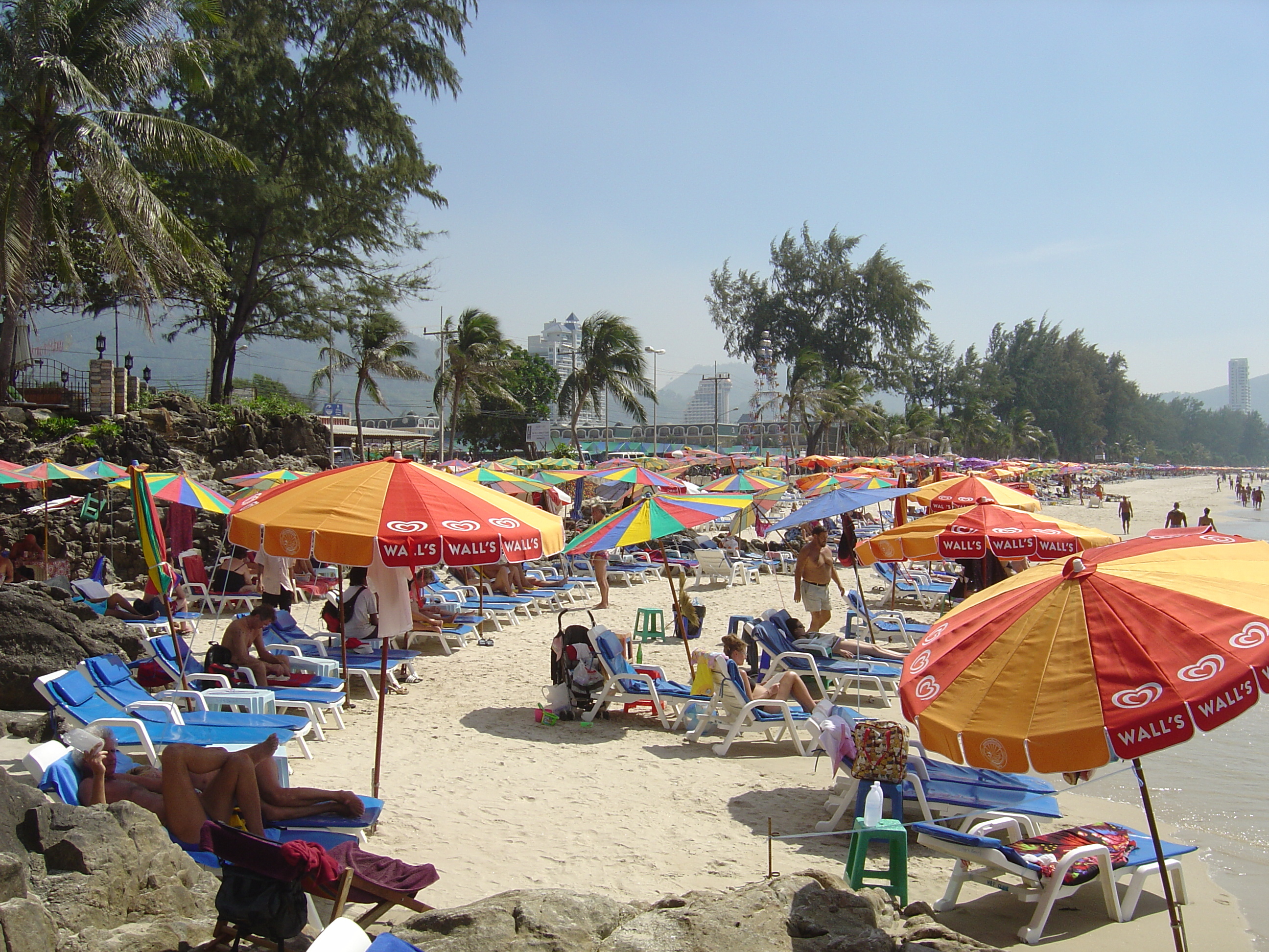รูปถ่าย ไทย(Thailand) ภูเก็ต(Phuket) ป่าตอง(Patong) หาดทราย(Beach) 2005-12 4