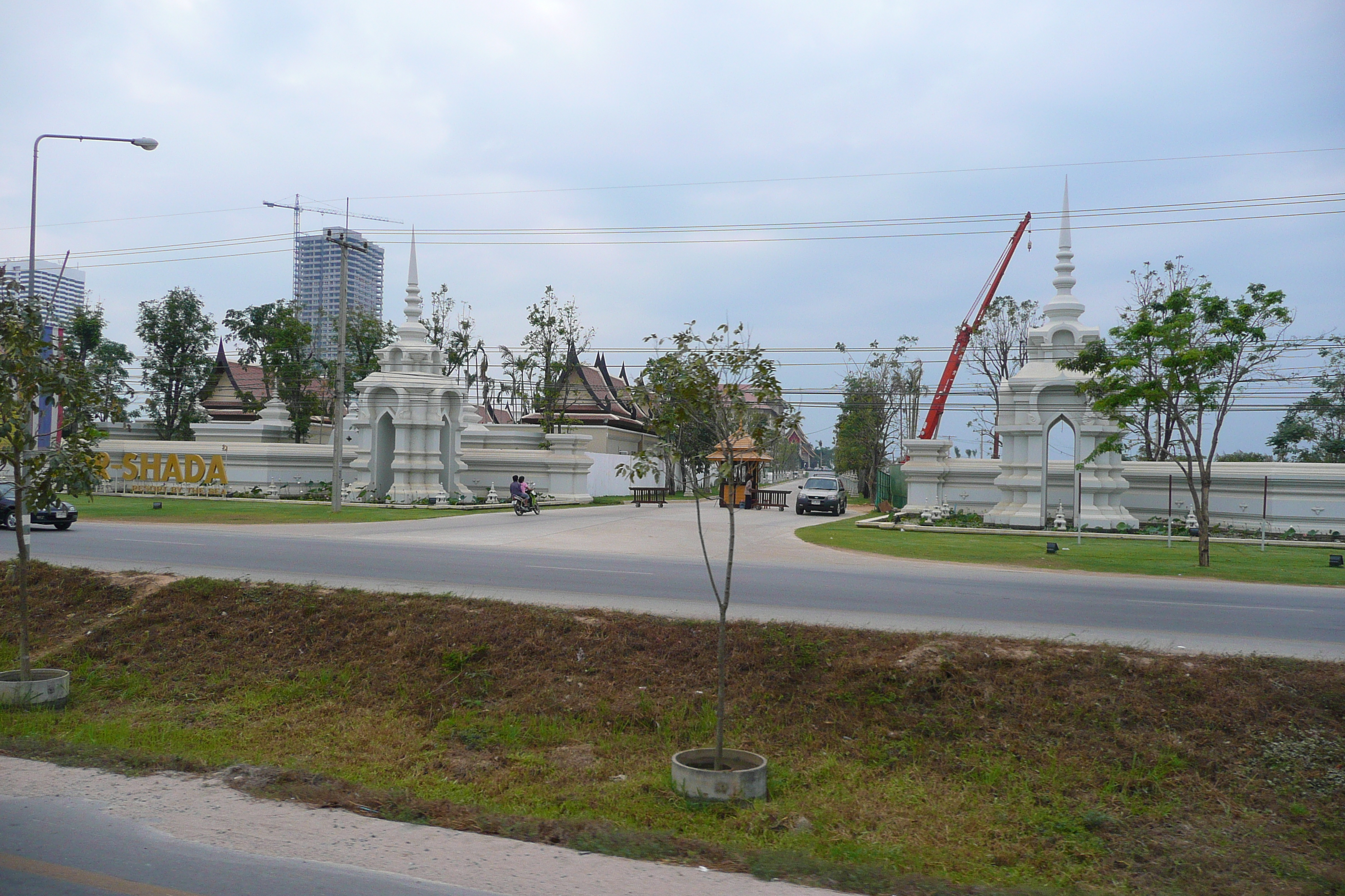 รูปถ่าย ไทย(Thailand) ชลบุรี(Chonburi) ถนนสุขุมวิท(Sukhumvit road) 2008-01 83