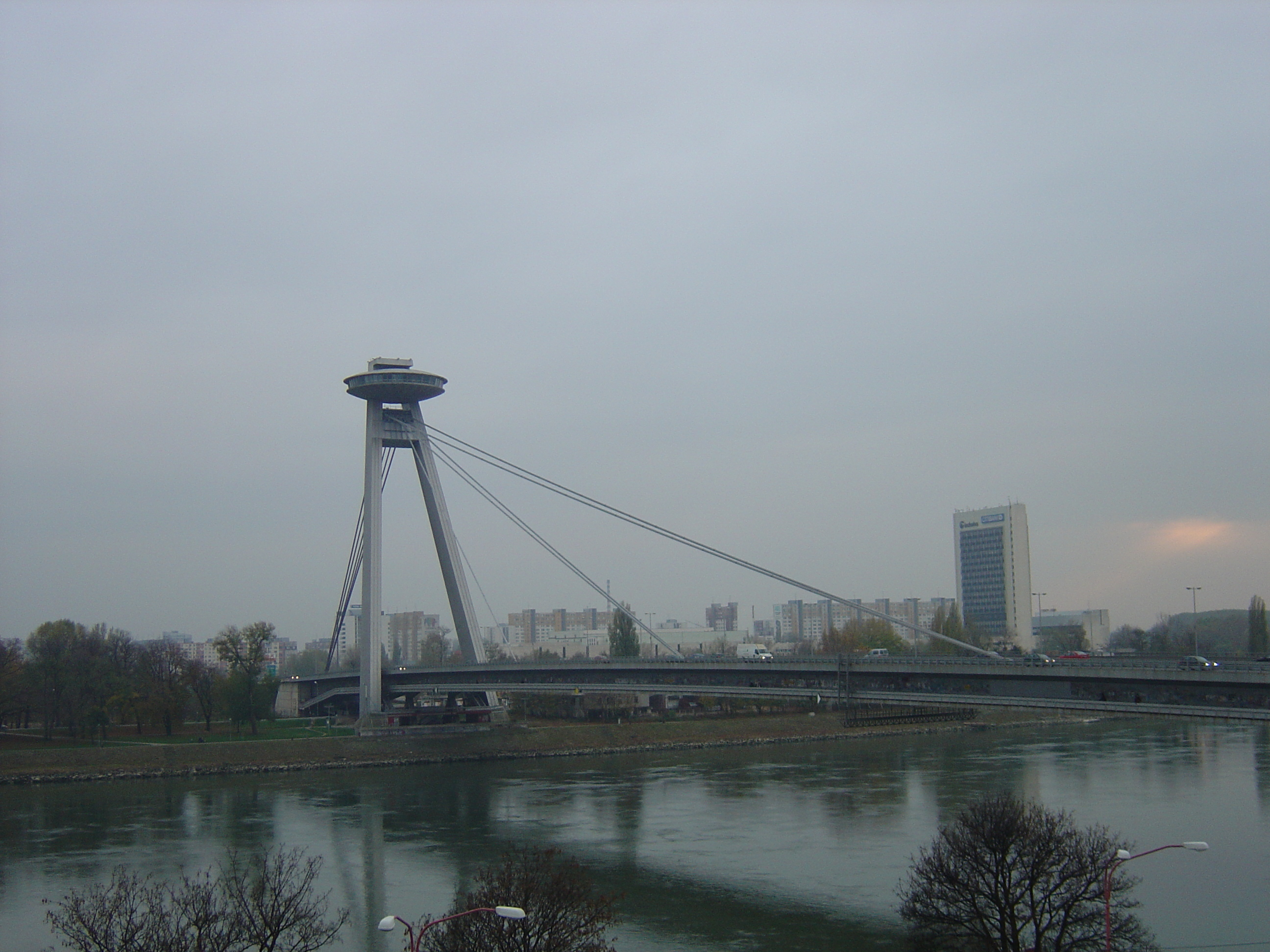 รูปถ่าย สโลวะเกีย(Slovakia) บราทิสลาวา(Bratislava) 2004-11 72