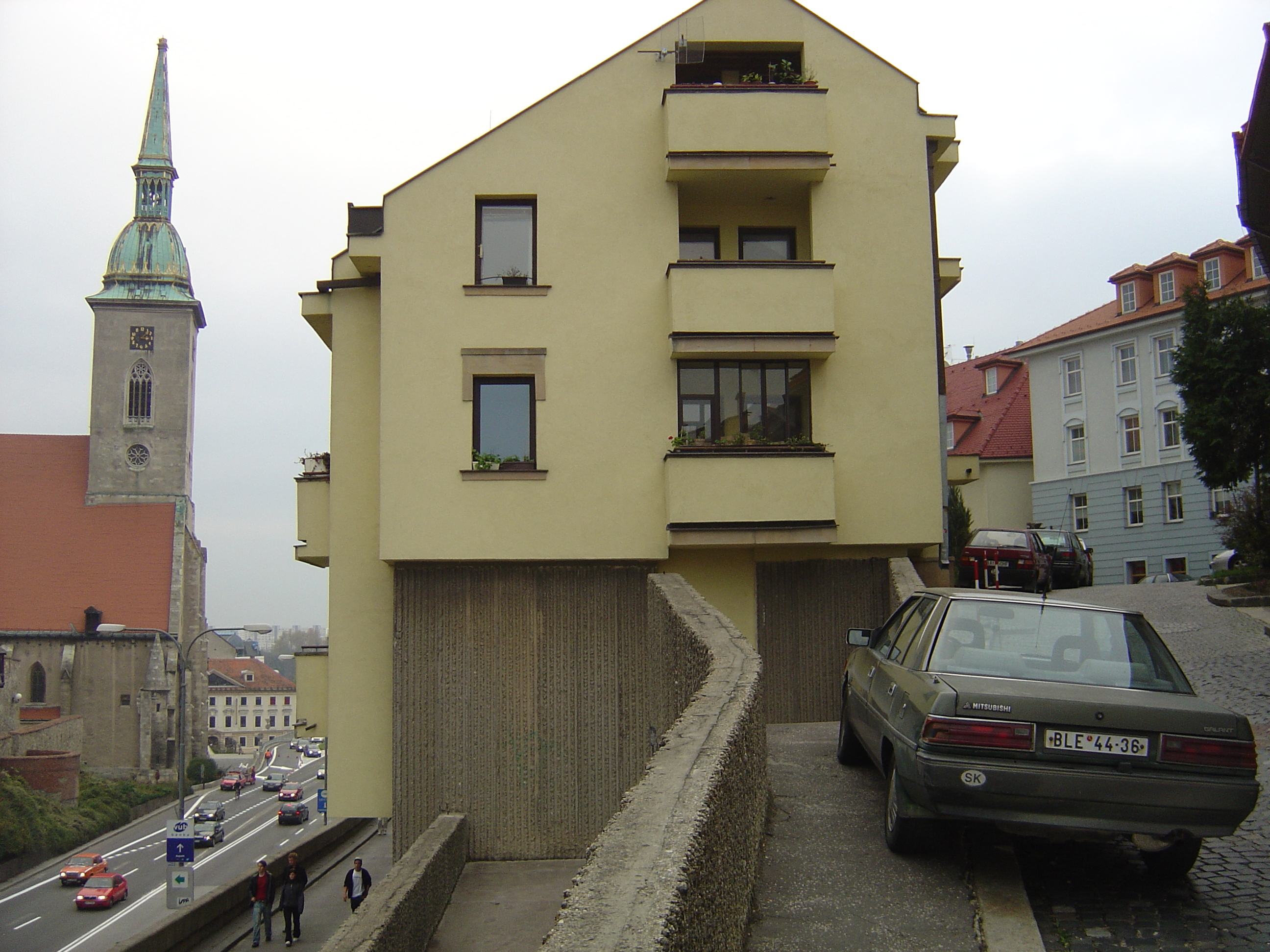 รูปถ่าย สโลวะเกีย(Slovakia) บราทิสลาวา(Bratislava) 2004-11 70