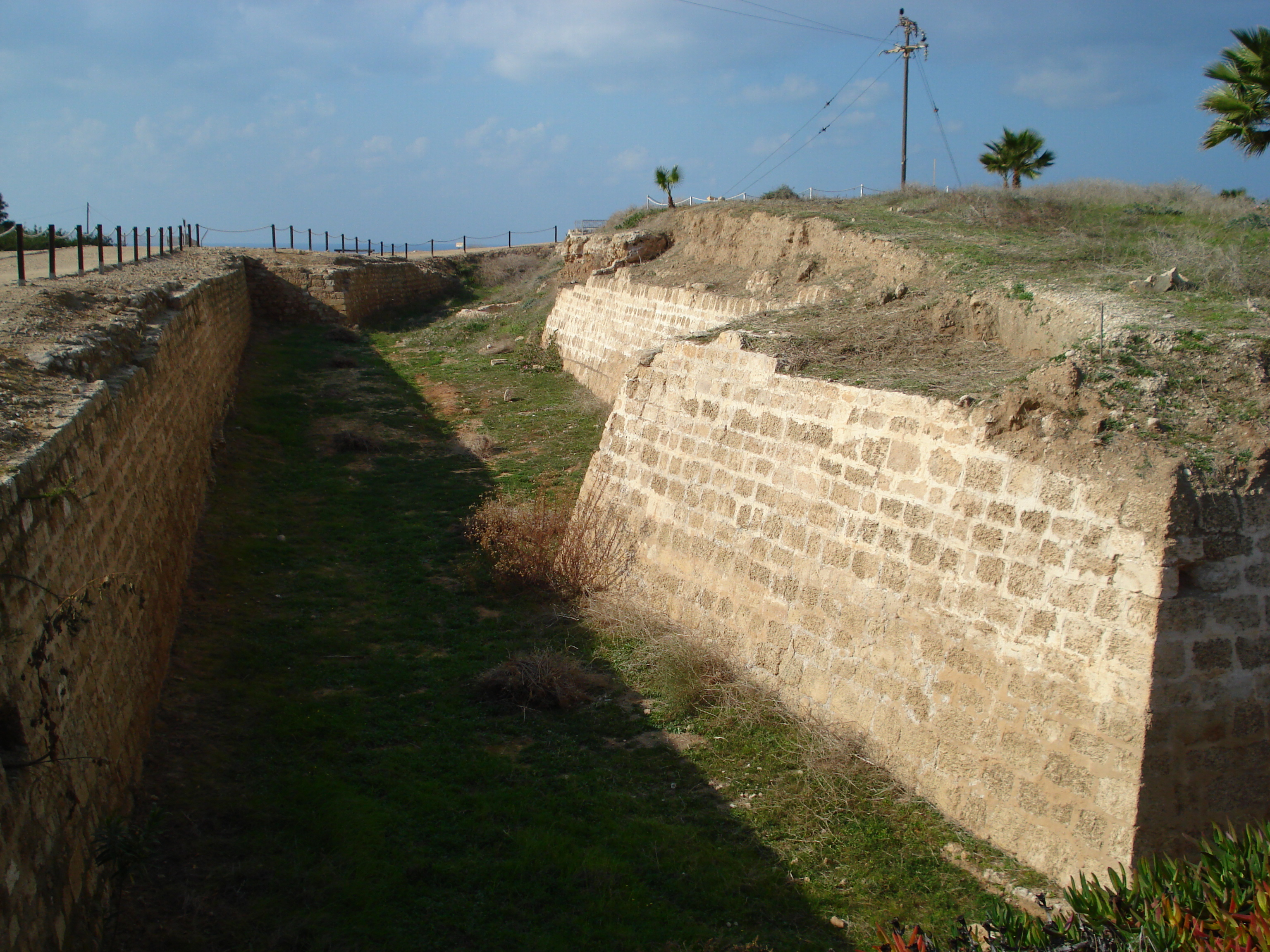 รูปถ่าย อิสราเอล(Israel) อปอลโลเนีย(Apollonia) 2006-12 58