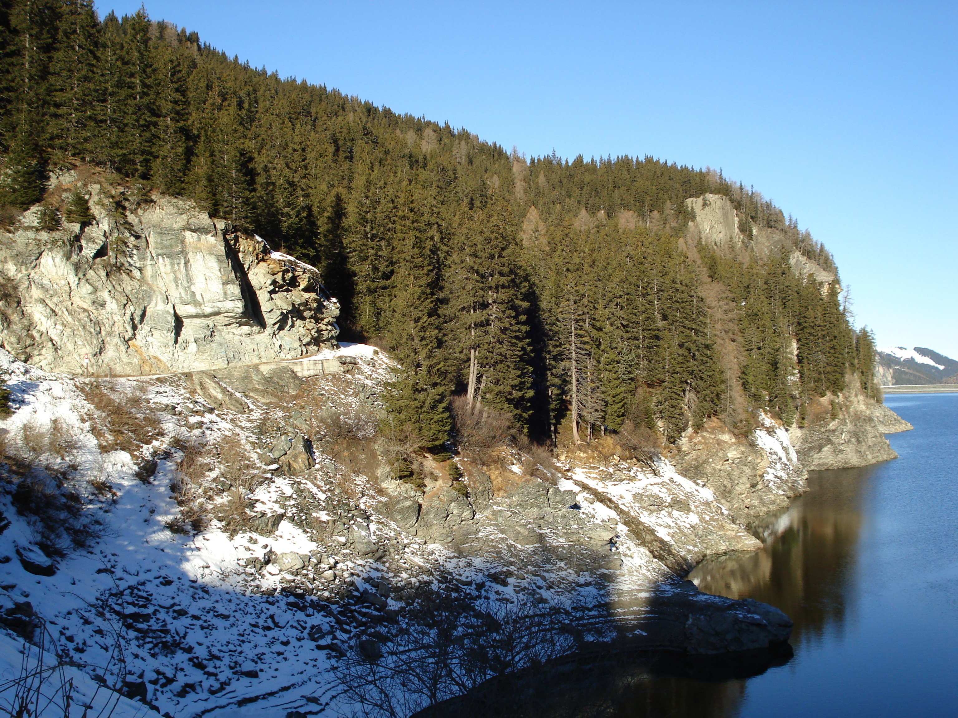 รูปถ่าย สวิสเซอร์แลนด์(Switzerland) ถนนจากคูร์ไปเซนต์มอริตซ์(Chur to St Moritz Road) 2007-01 2