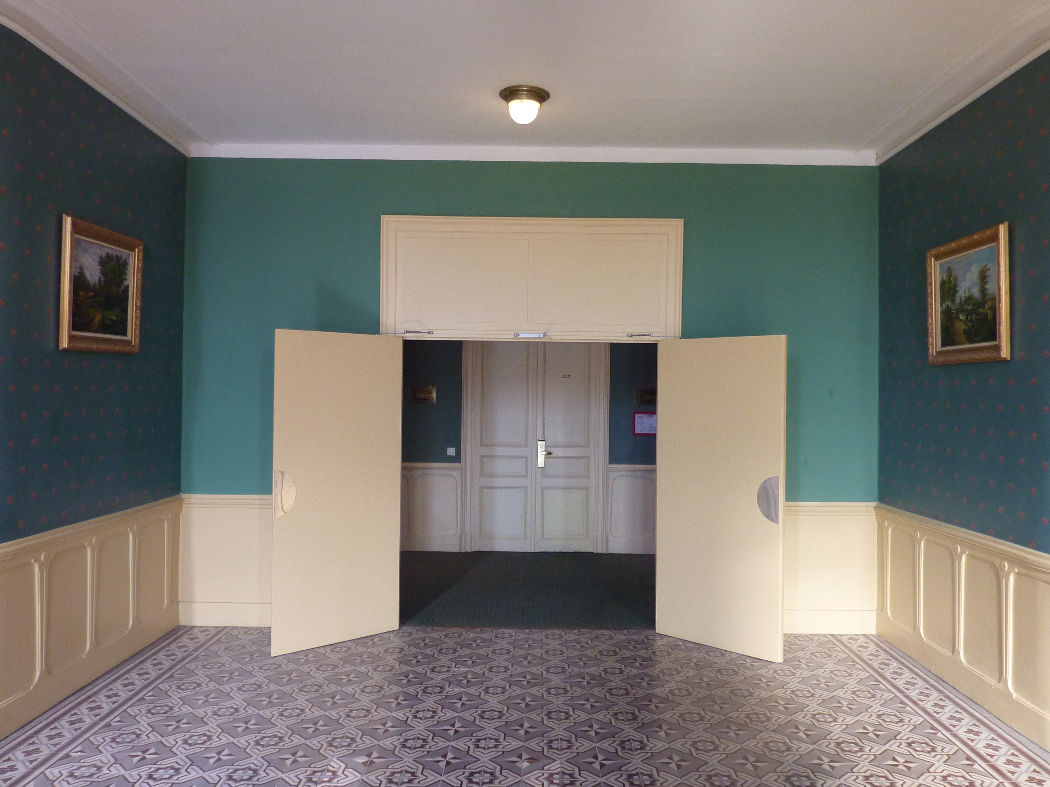 รูปถ่าย ฝรั่งเศส(France) การ์กาซอน(Carcassonne) โรงแรมเทอร์มินัส(Terminus Hotel) 2009-07 2