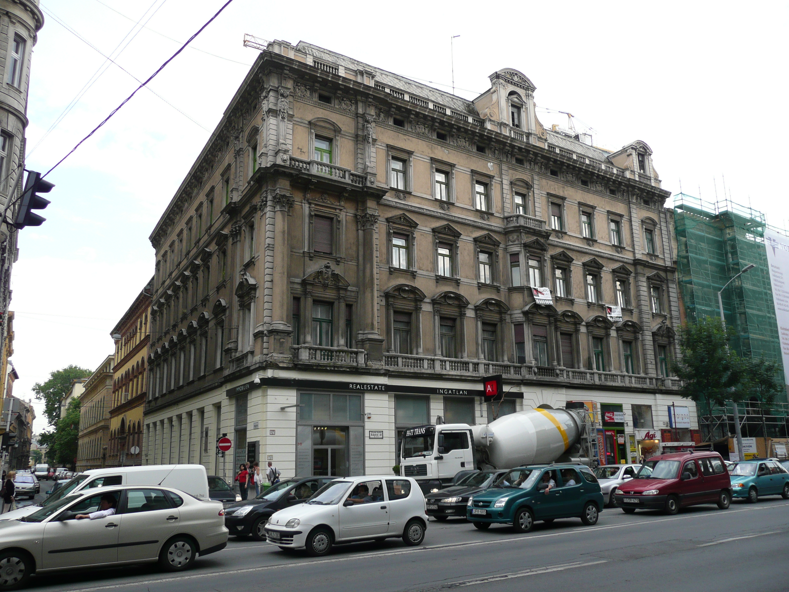 รูปถ่าย ฮังการี(Hungary) บูดาเปสต์(Budapest) ใจกลางบูดาเปสต์(Central Budapest) 2007-06 146
