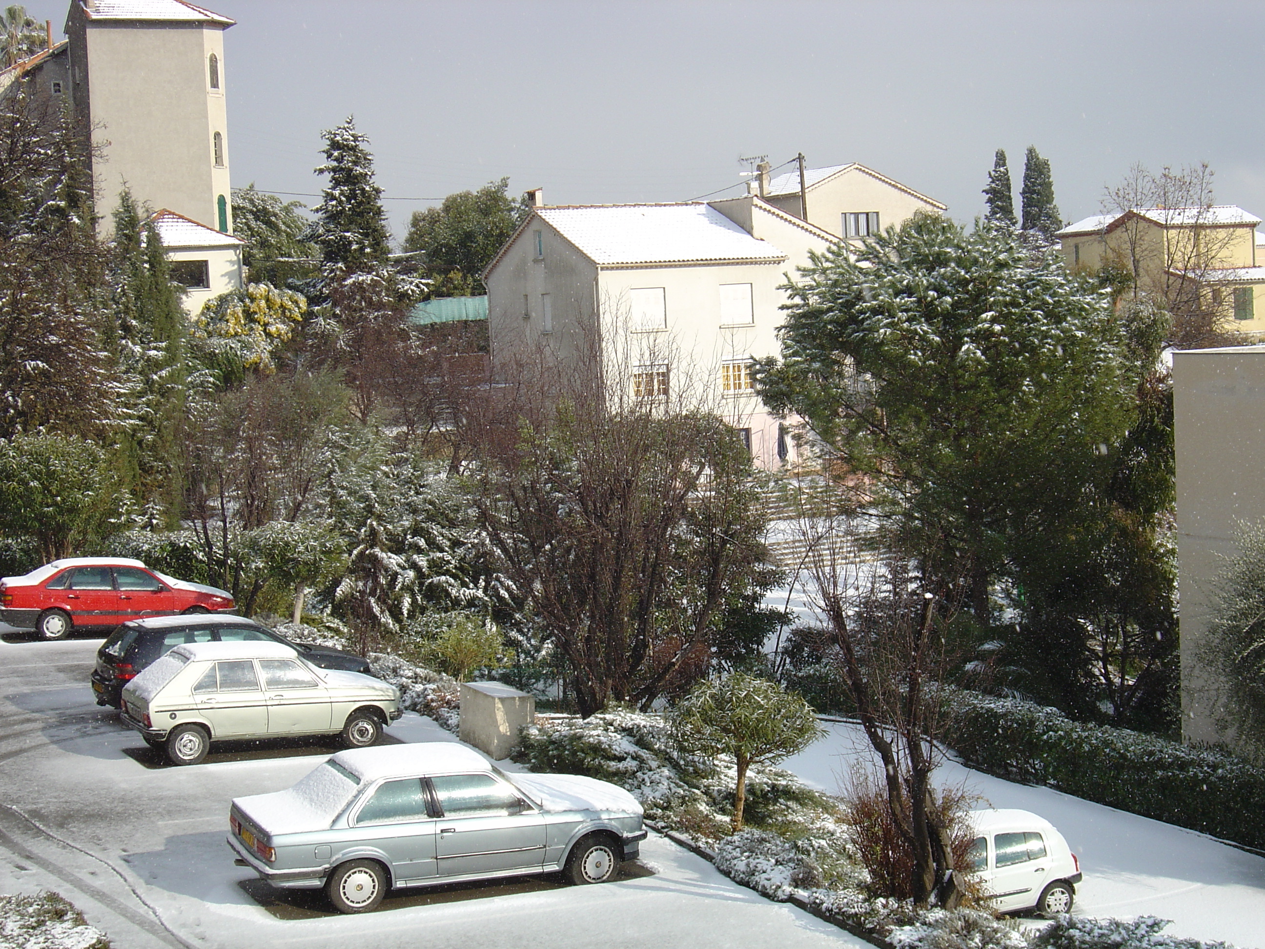 รูปถ่าย ฝรั่งเศส(France) วังซ์(Vence) 2005-02 23