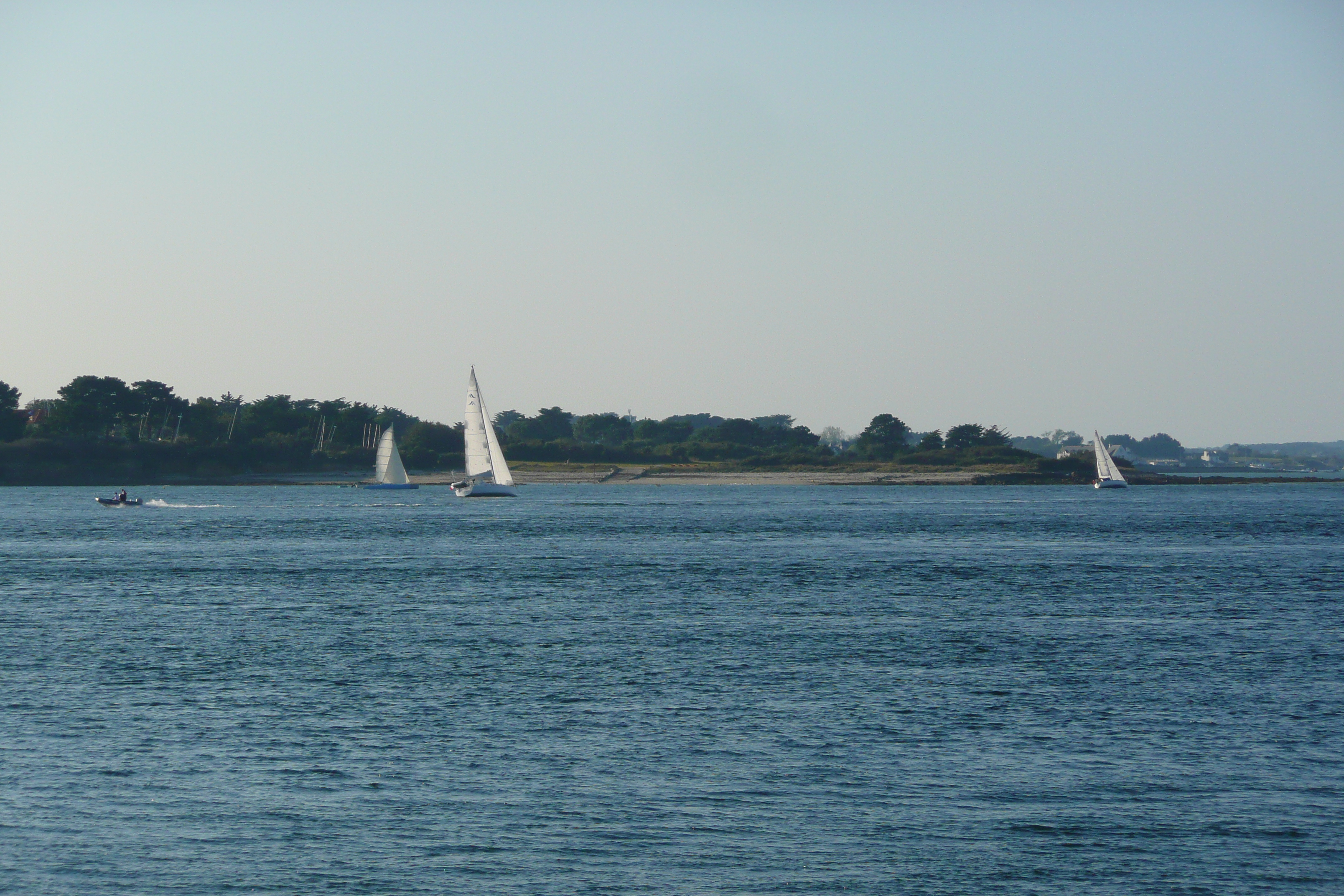 รูปถ่าย ฝรั่งเศส(France) ท่าเรือนาวาโล(Port Navalo) 2007-09 57