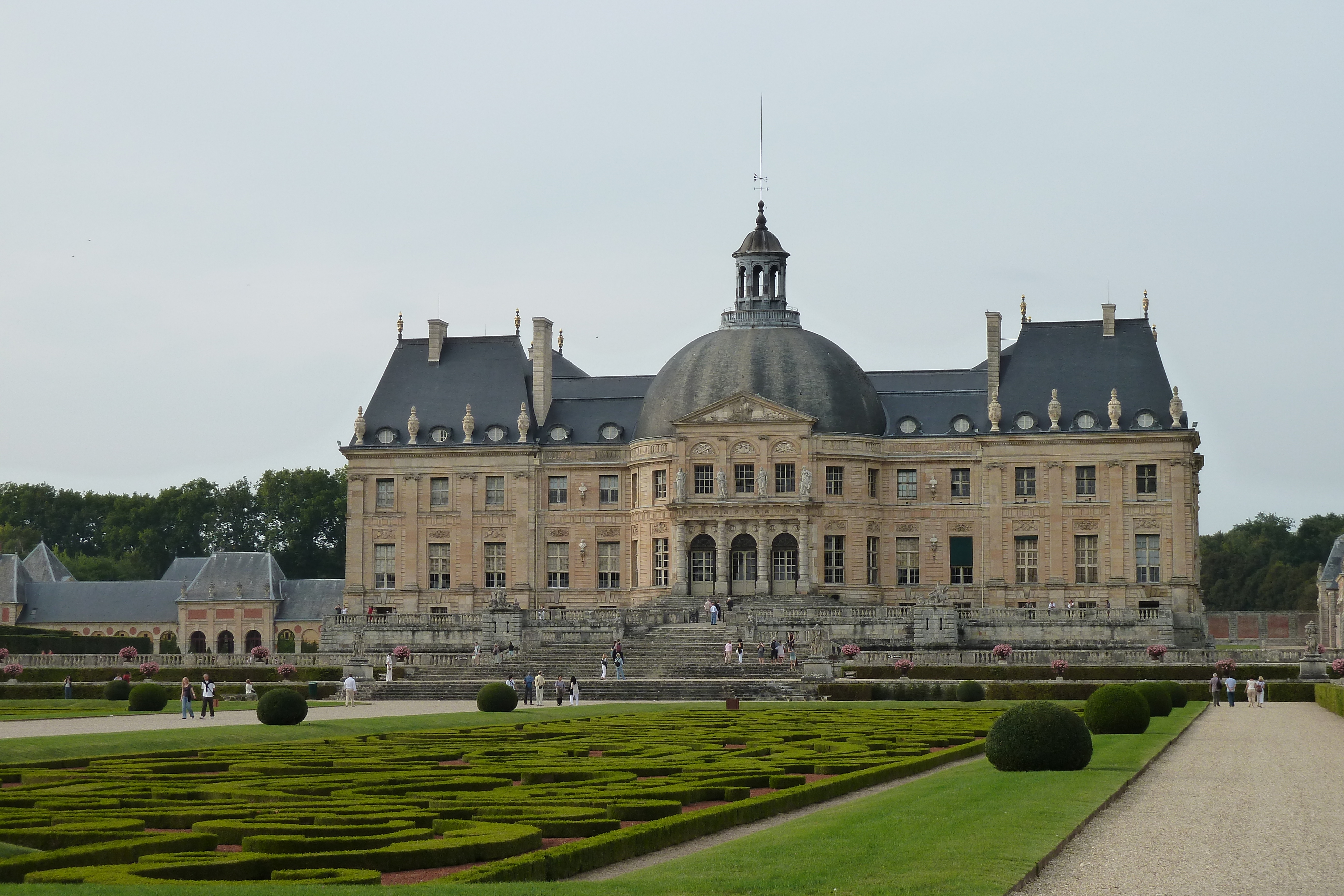 รูปถ่าย ฝรั่งเศส(France) ปราสาทโว-เลอ-วีกงต์(Vaux Le Vicomte Castle) สวนปราสาทโว-เลอ-วีกงต์(Vaux Le Vicomte Gardens) 2010-09 0