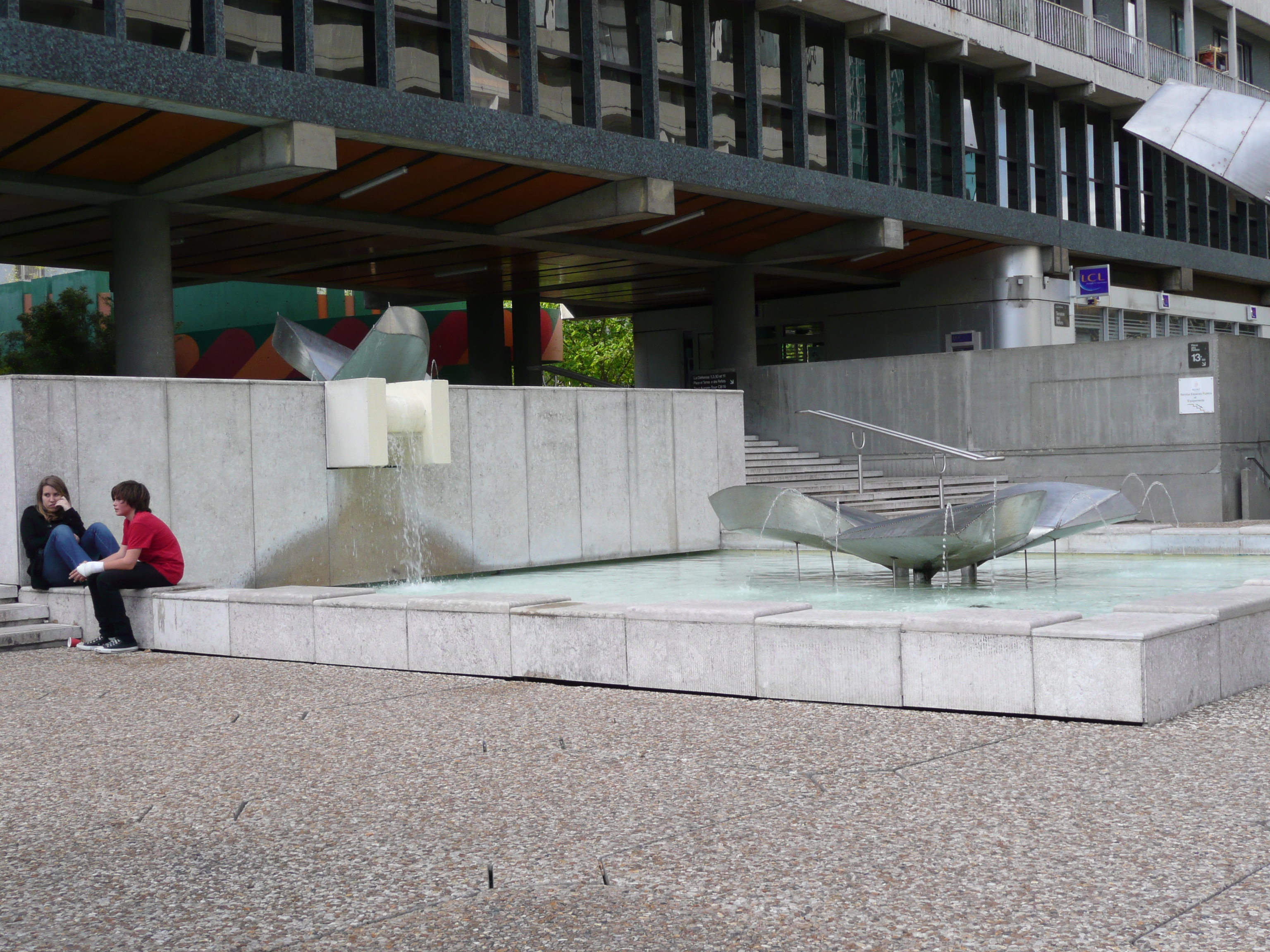 รูปถ่าย ฝรั่งเศส(France) ปารีส(Paris) ลาเดฟ็องส์(La Defense) 2007-05 171