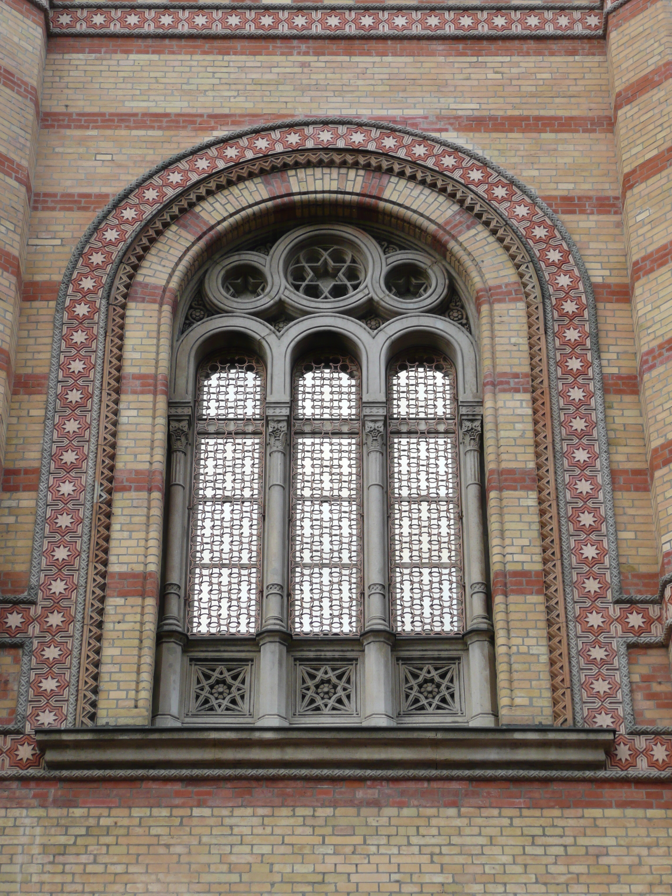รูปถ่าย ฮังการี(Hungary) บูดาเปสต์(Budapest) ใจกลางบูดาเปสต์(Central Budapest) 2007-06 38