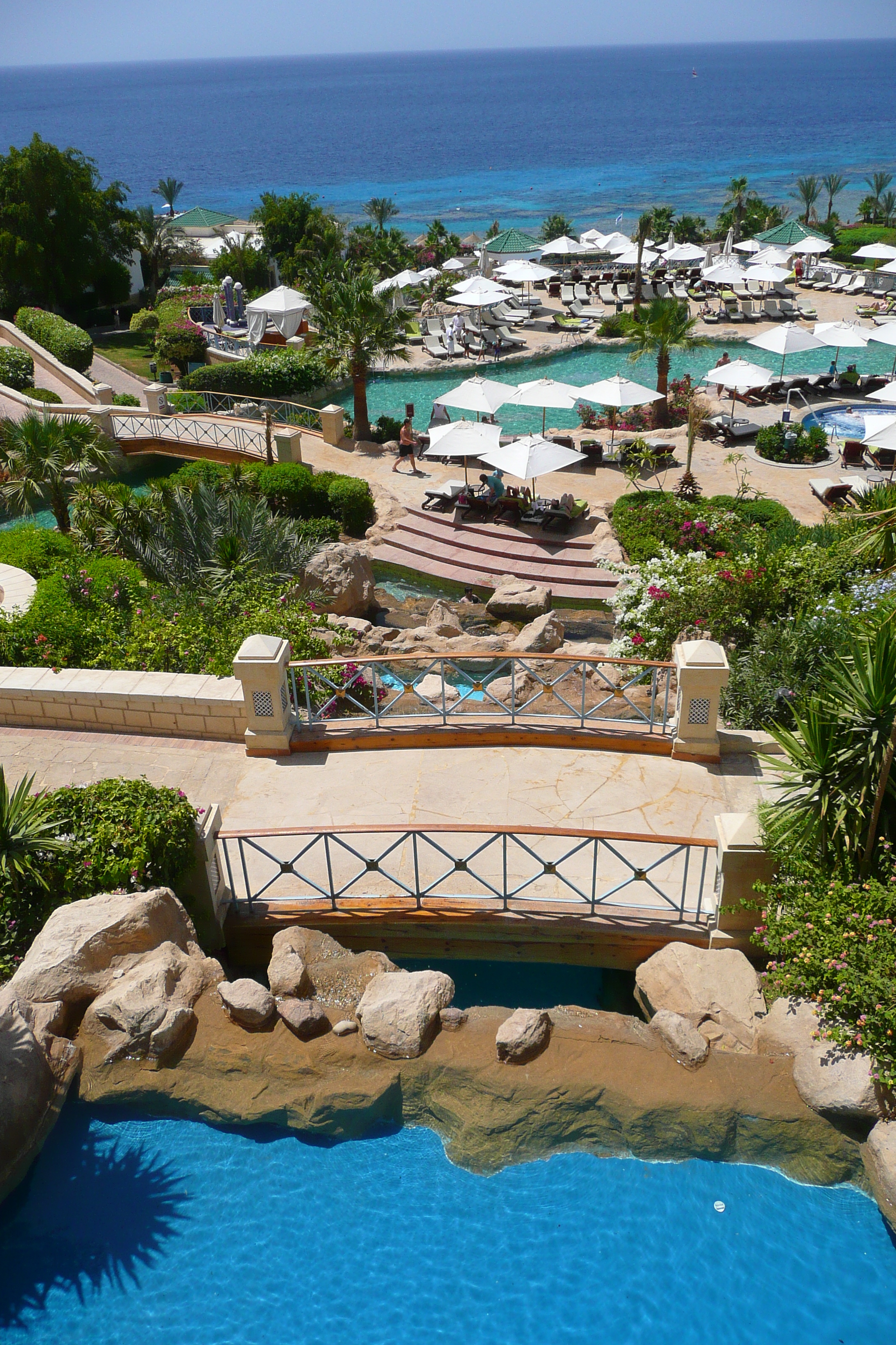 รูปถ่าย อียิปต์(Egypt) ชาร์มเอลชีค(Sharm el Sheikh) โรงแรมไฮแอต(Hyatt Hotel) สระว่ายน้ำไฮแอต ชาร์มเอลชีค(Hyatt Sharm el Sheikh Pool) 2008-06 27